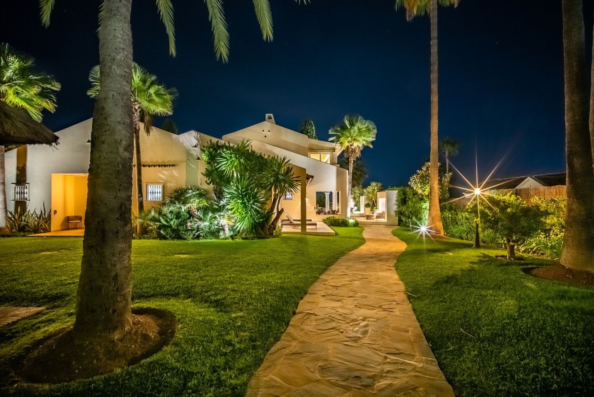 Huis in Marbella, Andalucía 10883204