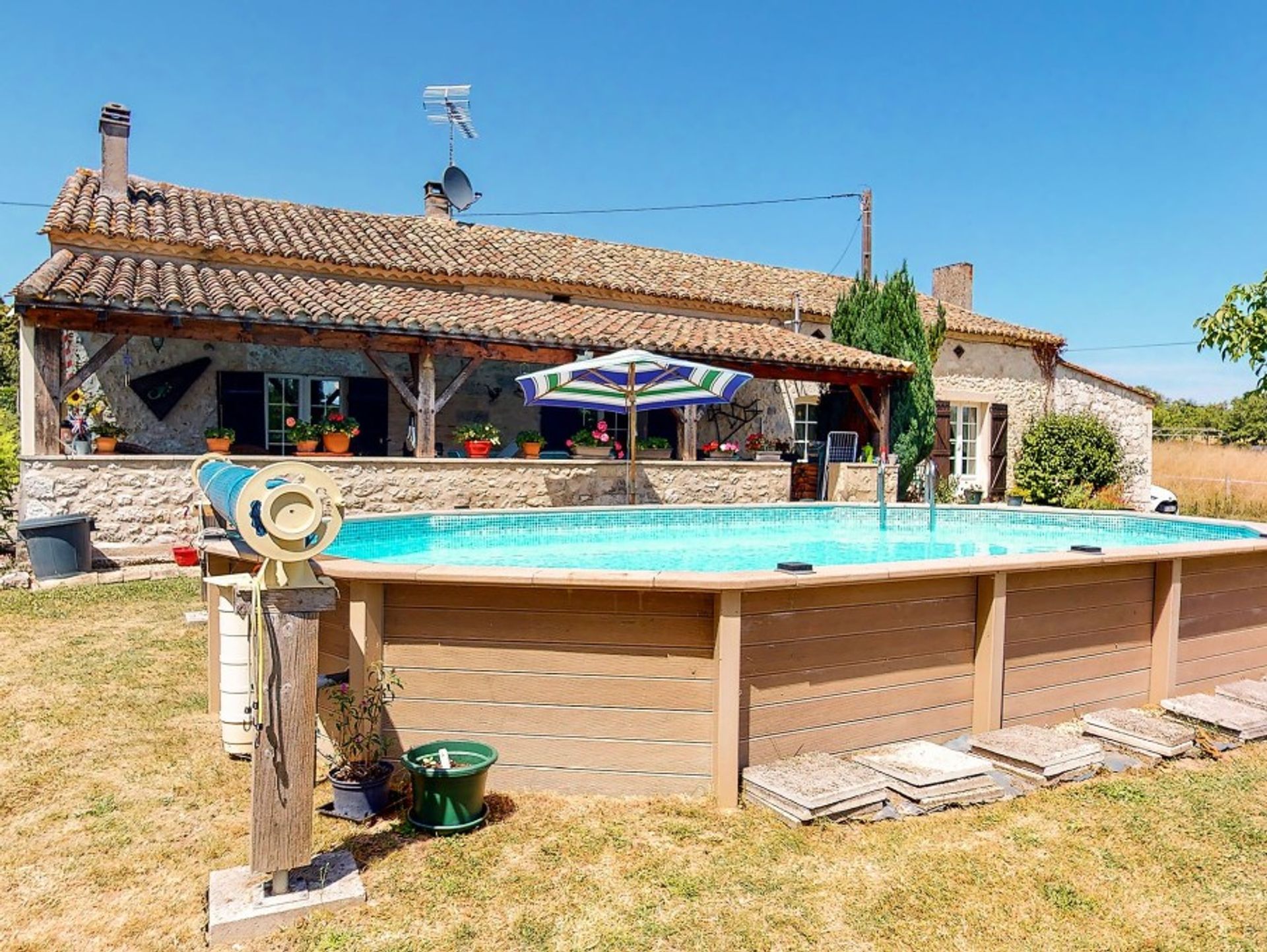 Будинок в Saint-Aubin-de-Cadelech, Nouvelle-Aquitaine 10883550