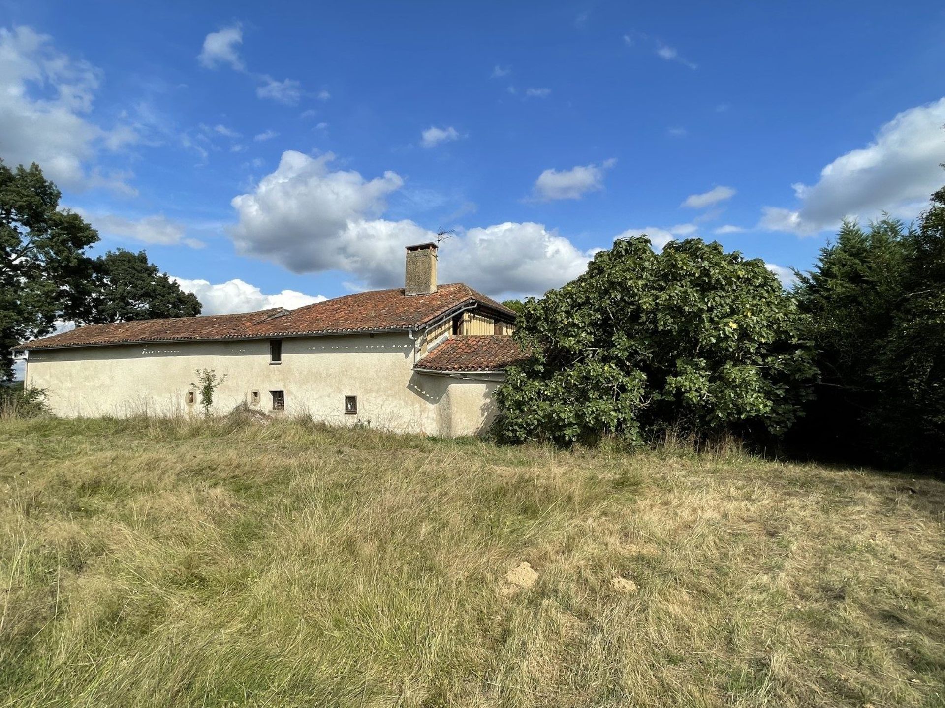 жилой дом в Masseube, Occitanie 10883558