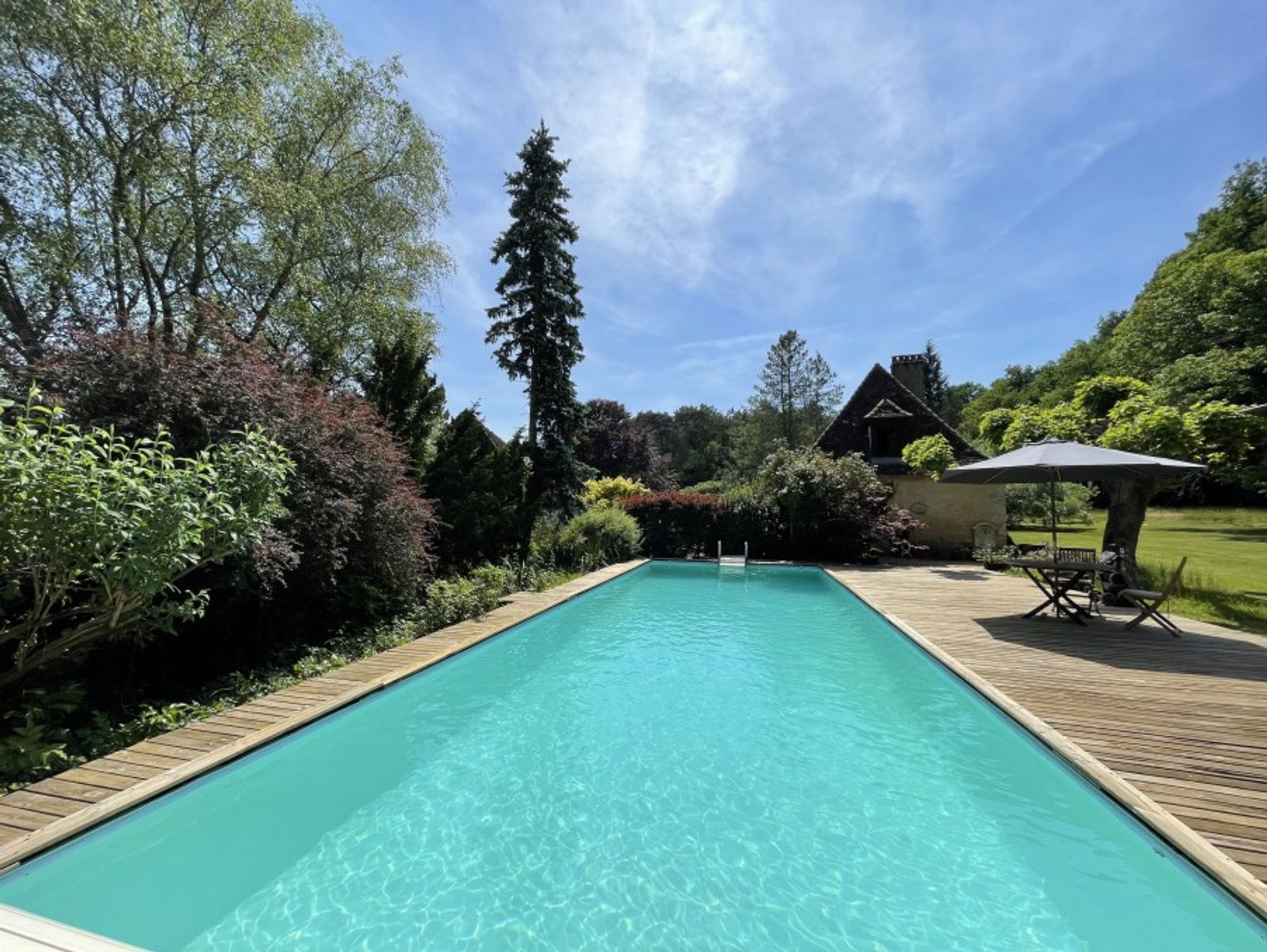 Huis in Saint-Geyrac, Nouvelle-Aquitaine 10883663