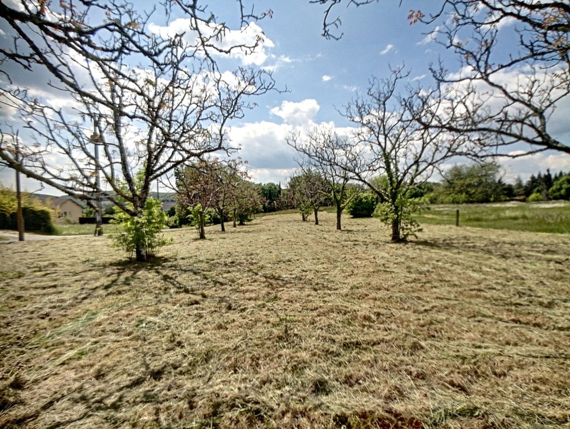 Land im Sarlat-la-Canéda, Nouvelle-Aquitaine 10883666