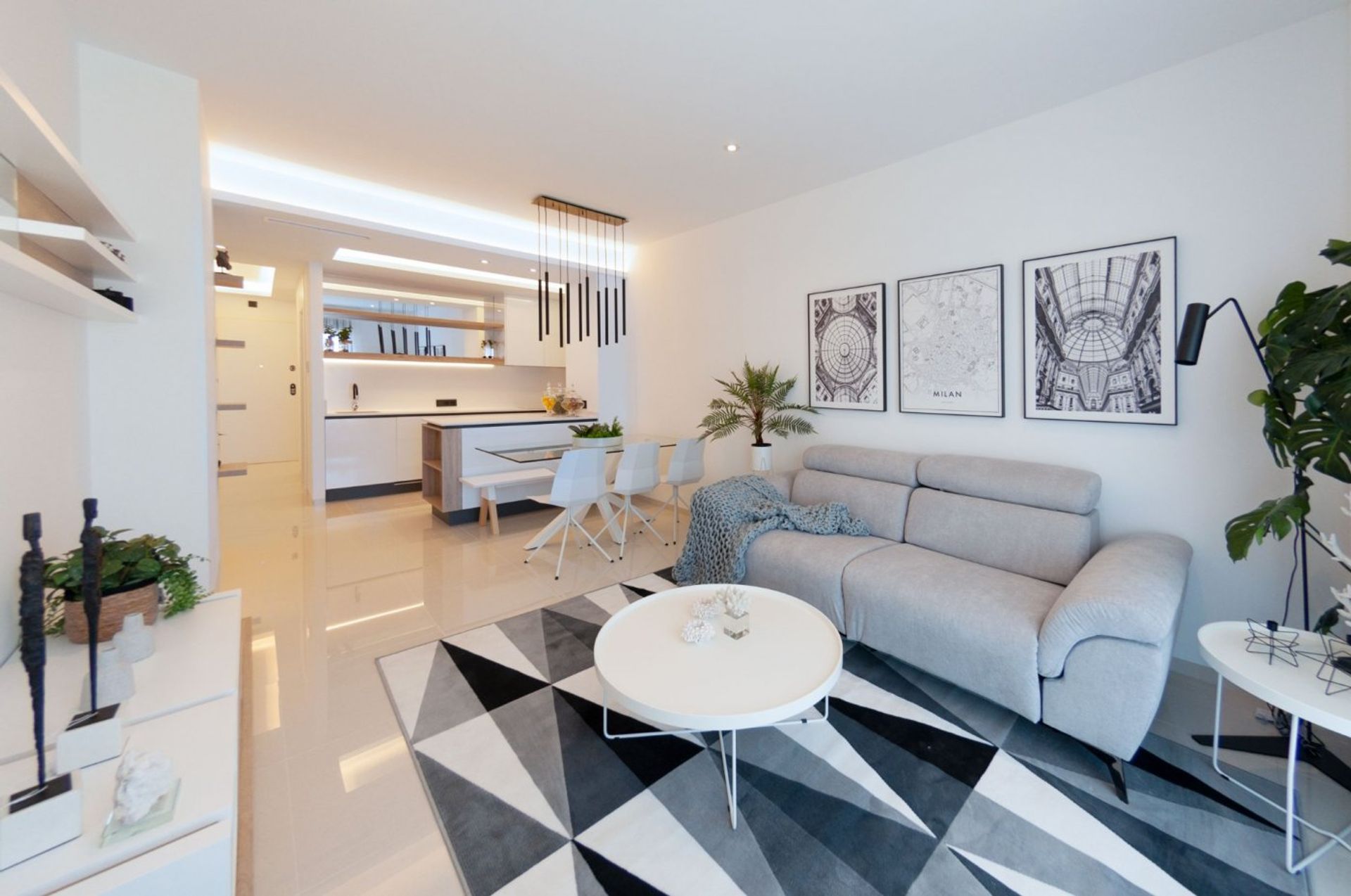 Condominio en Guardamar del Segura, Comunidad Valenciana 10883810