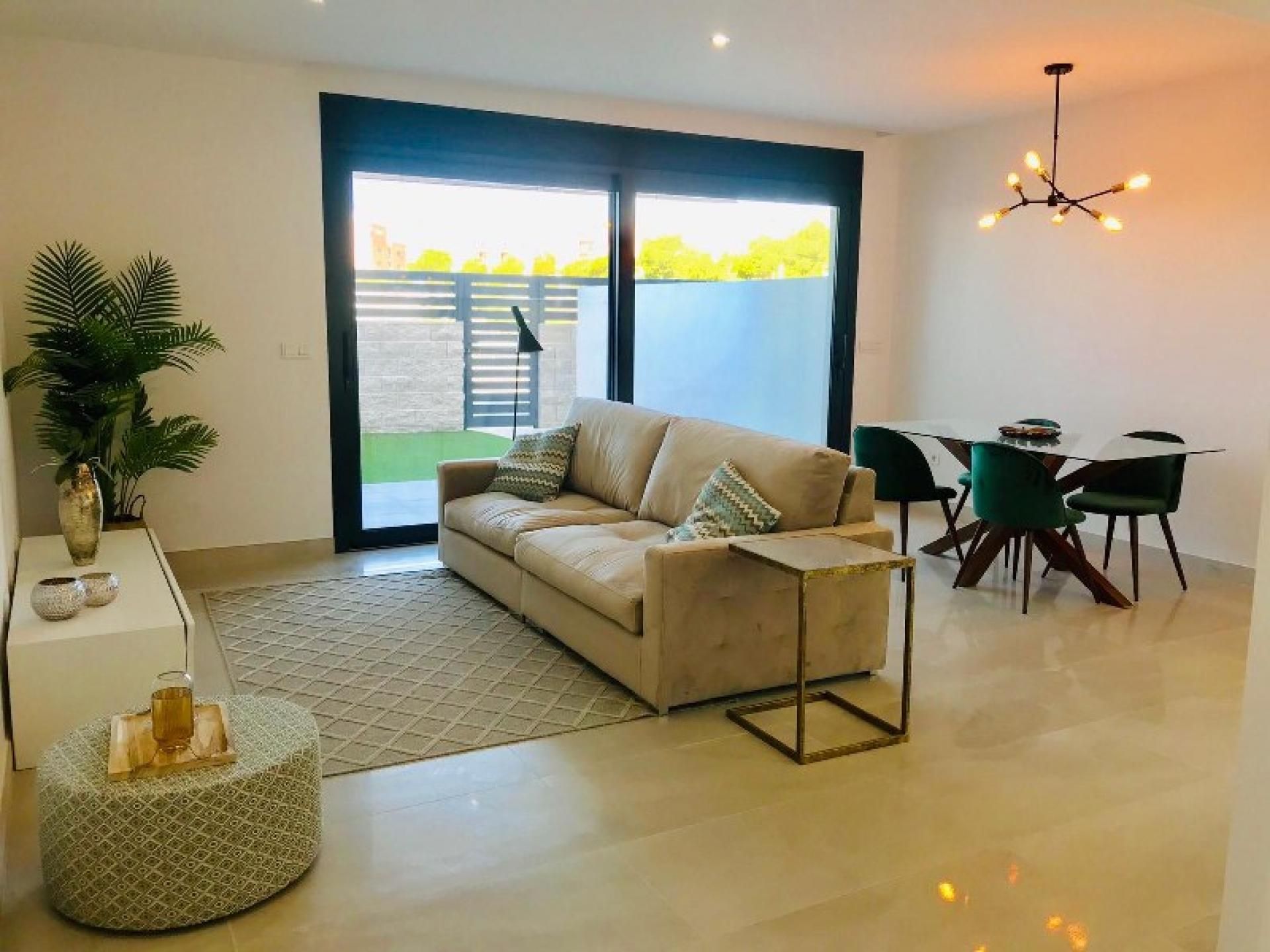 Condominium dans Santa Pola, Comunidad Valenciana 10883837