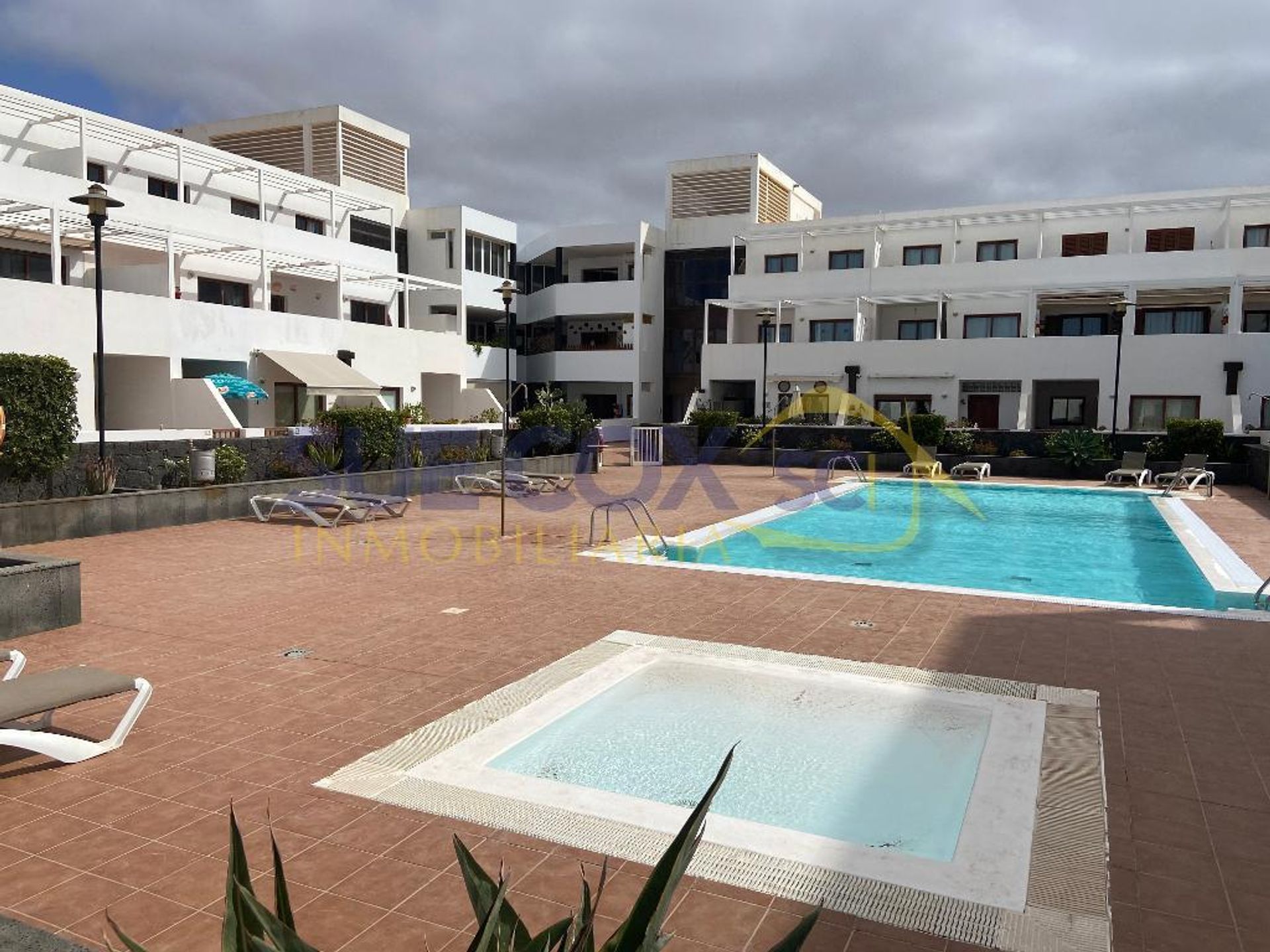 Кондоминиум в Costa Teguise, Canarias 10883843