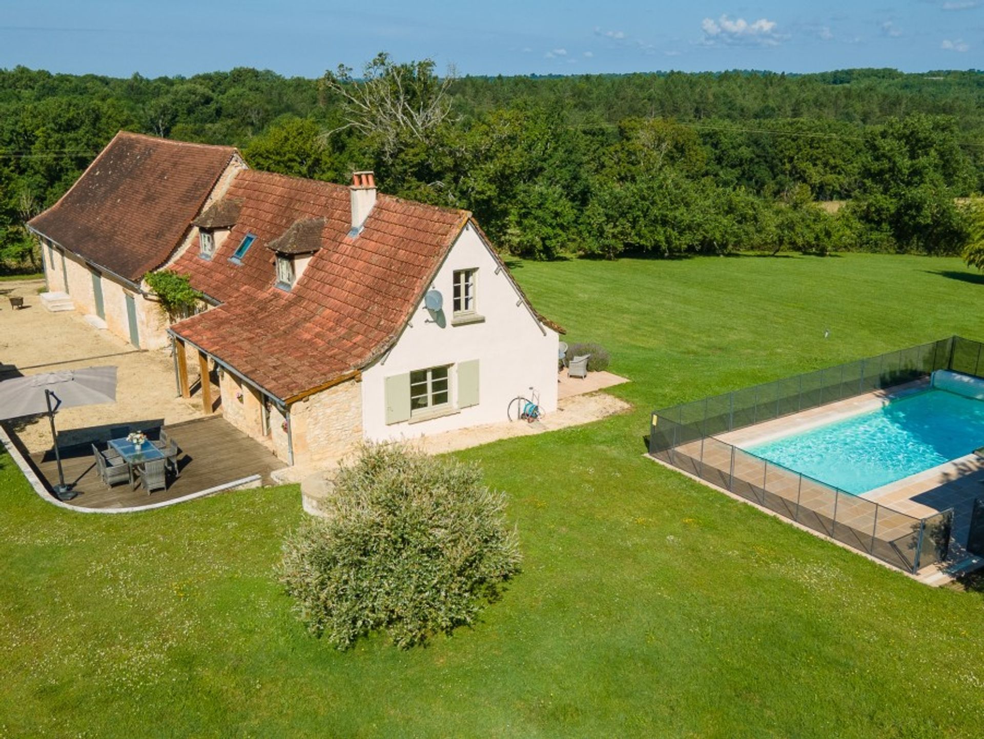 Rumah di Creysse, Nouvelle-Aquitaine 10883973