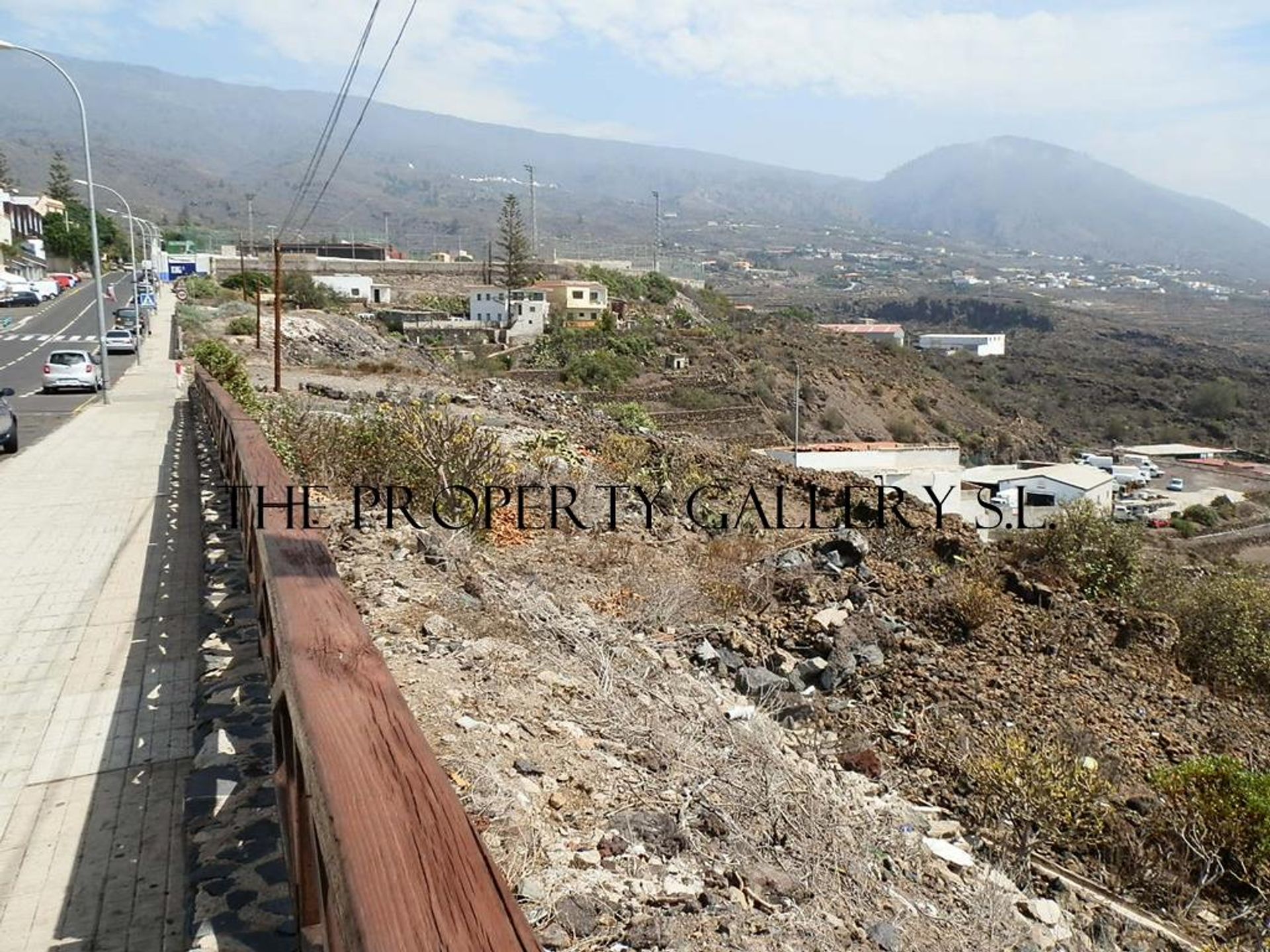 Tanah dalam Guía de Isora, Canary Islands 10884300