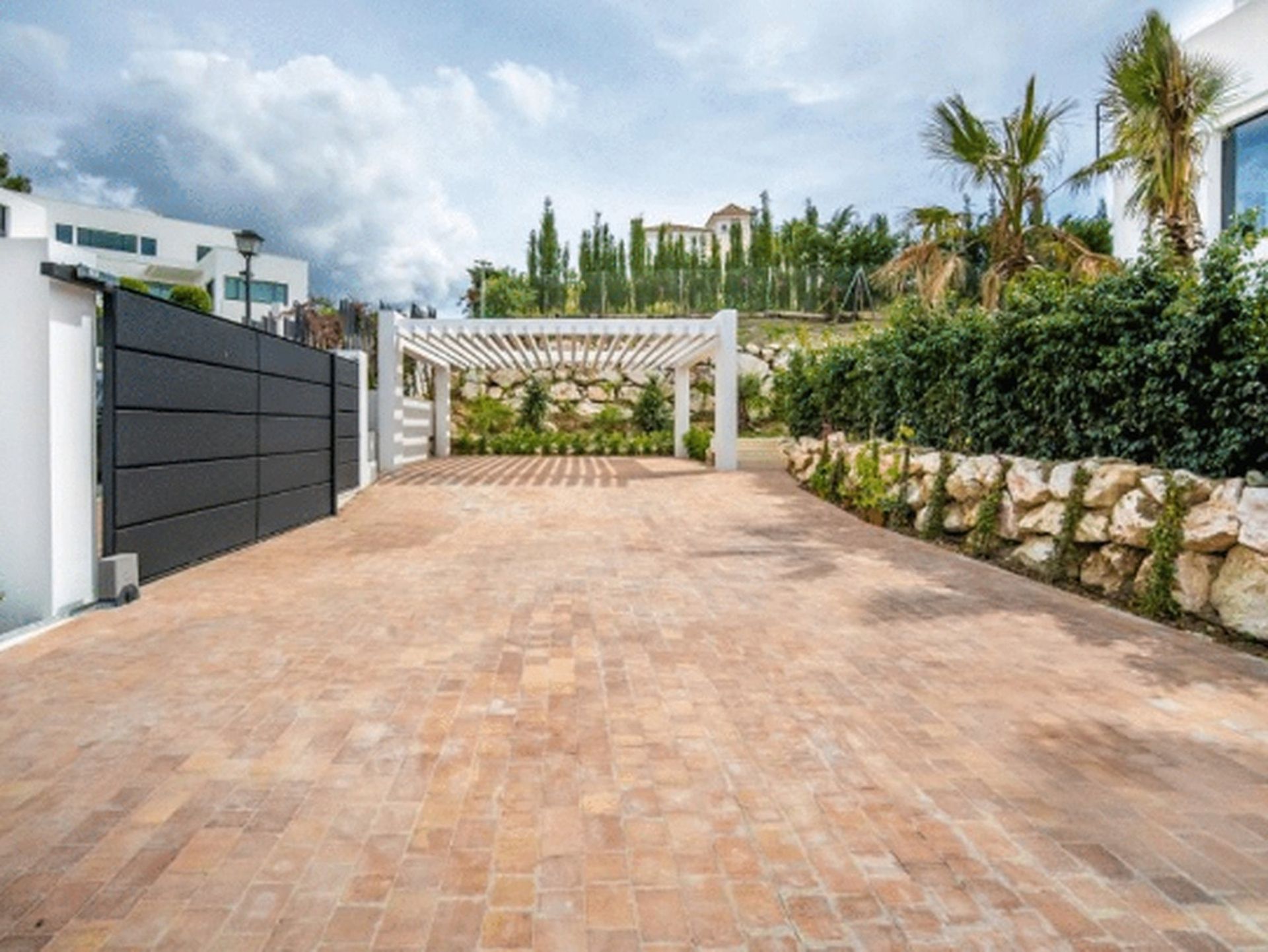 rumah dalam Marbella, Andalucía 10884404