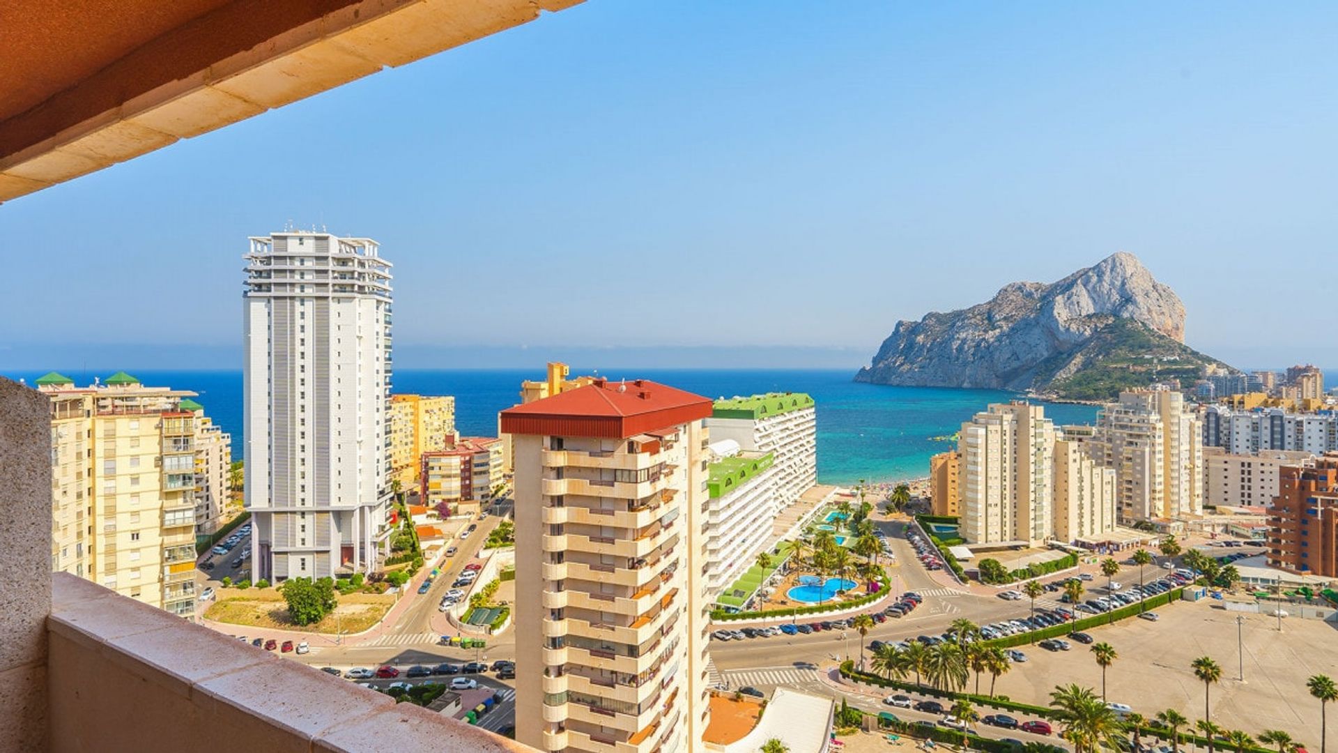 Condominium in Calp, Comunidad Valenciana 10884486