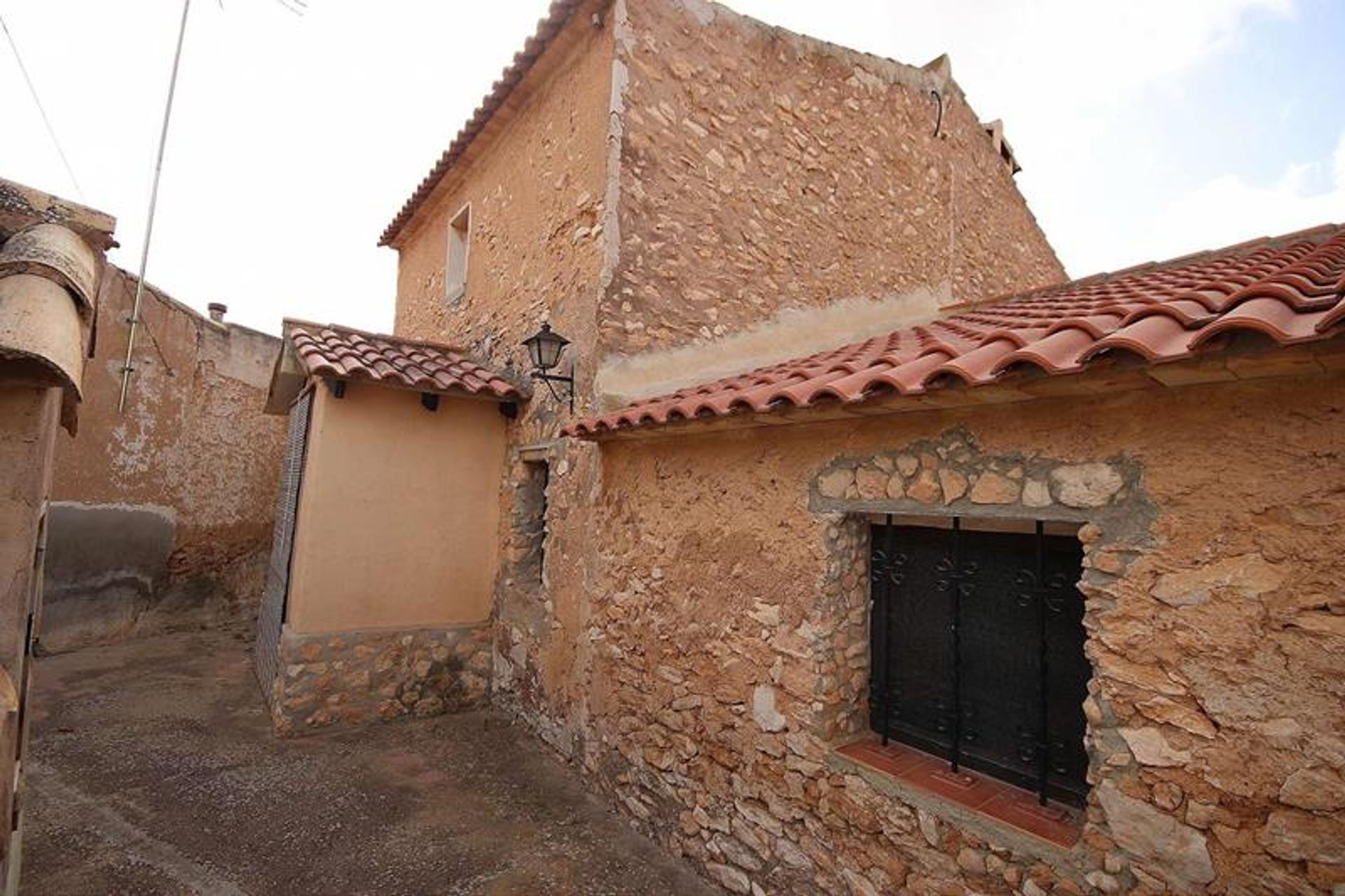 Hus i Barbarroja, Comunidad Valenciana 10884523