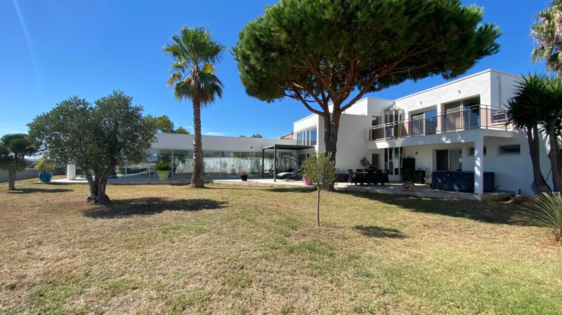 House in Béziers, Occitanie 10884726