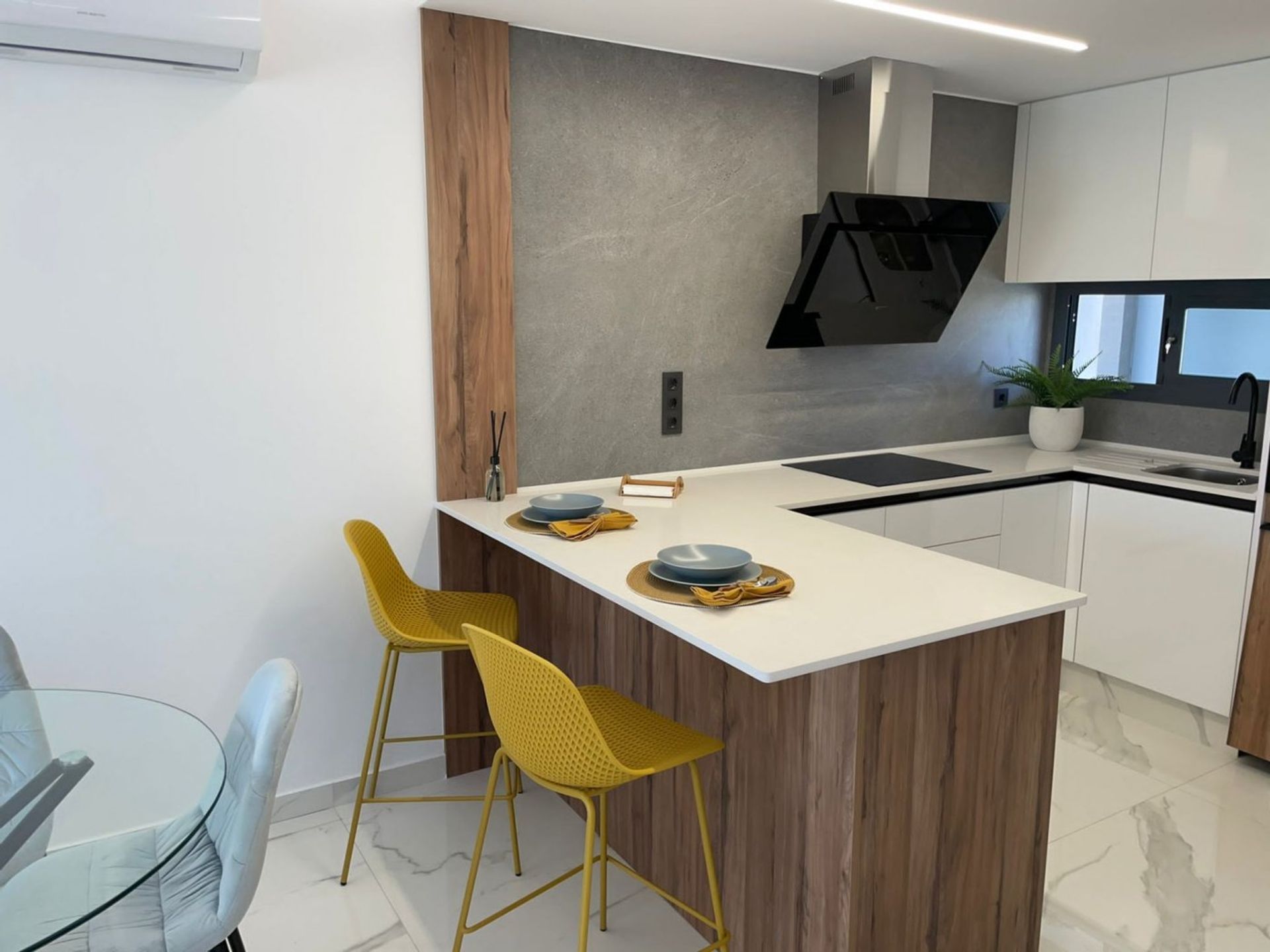 Condominium dans Guardamar del Segura, Valence 10884736