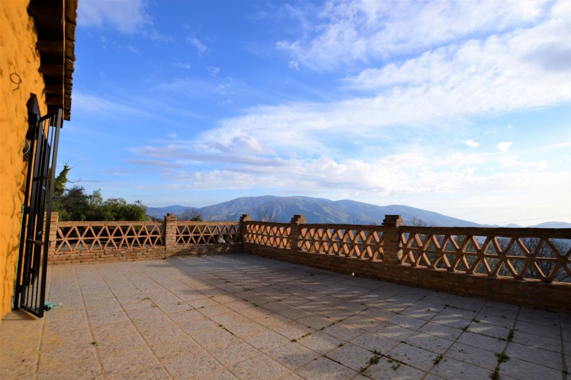 House in Lanjarón, Andalucía 10884891