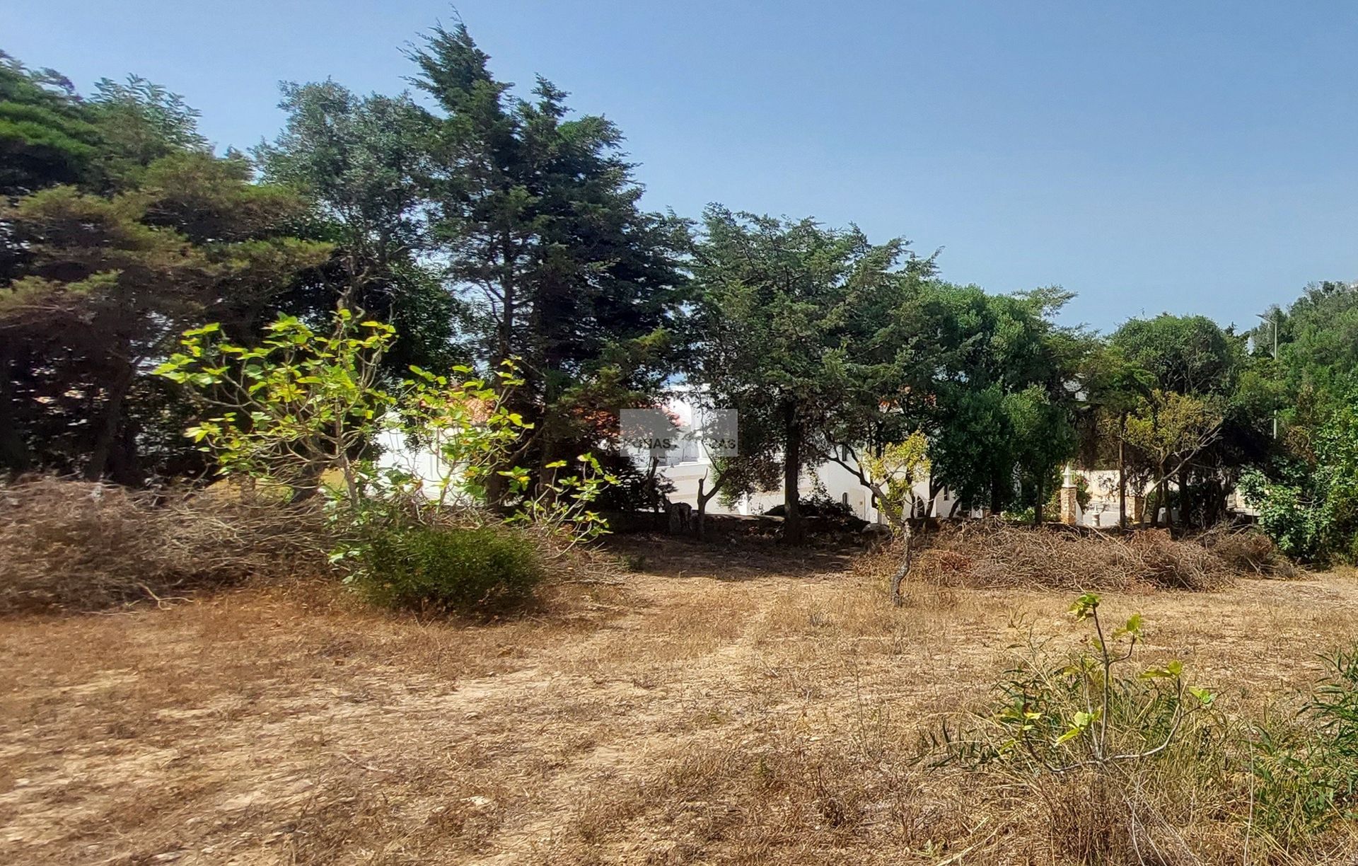 Land in Praia da Luz, Faro District 10885092