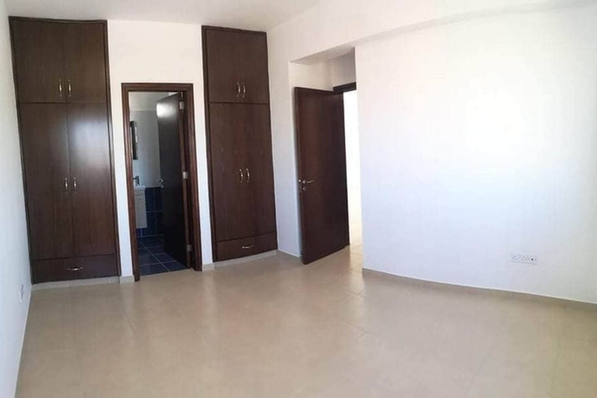 Condominio en Aradippou, Lárnaca 10885931