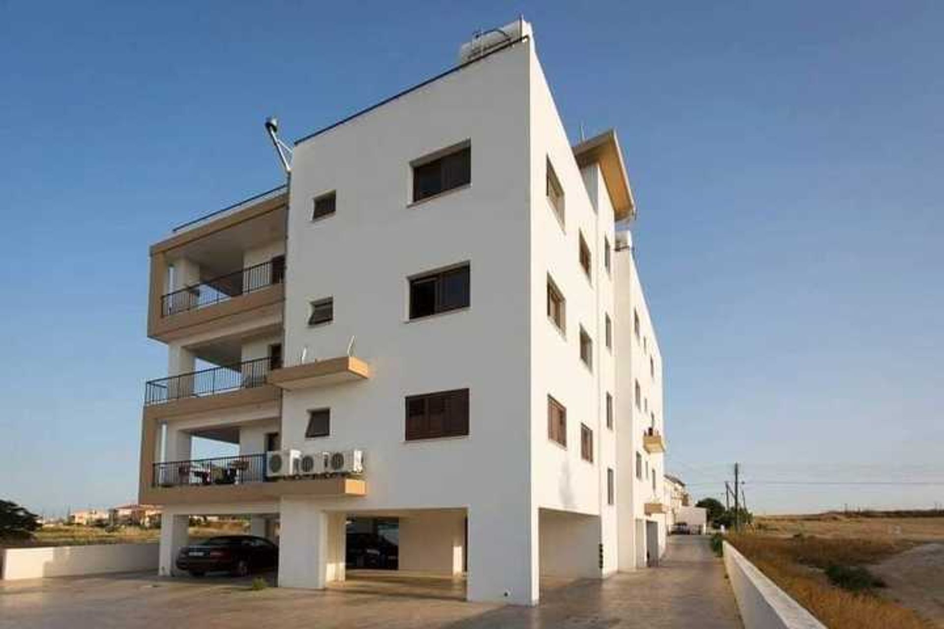 Condominio en Aradippou, Lárnaca 10885931