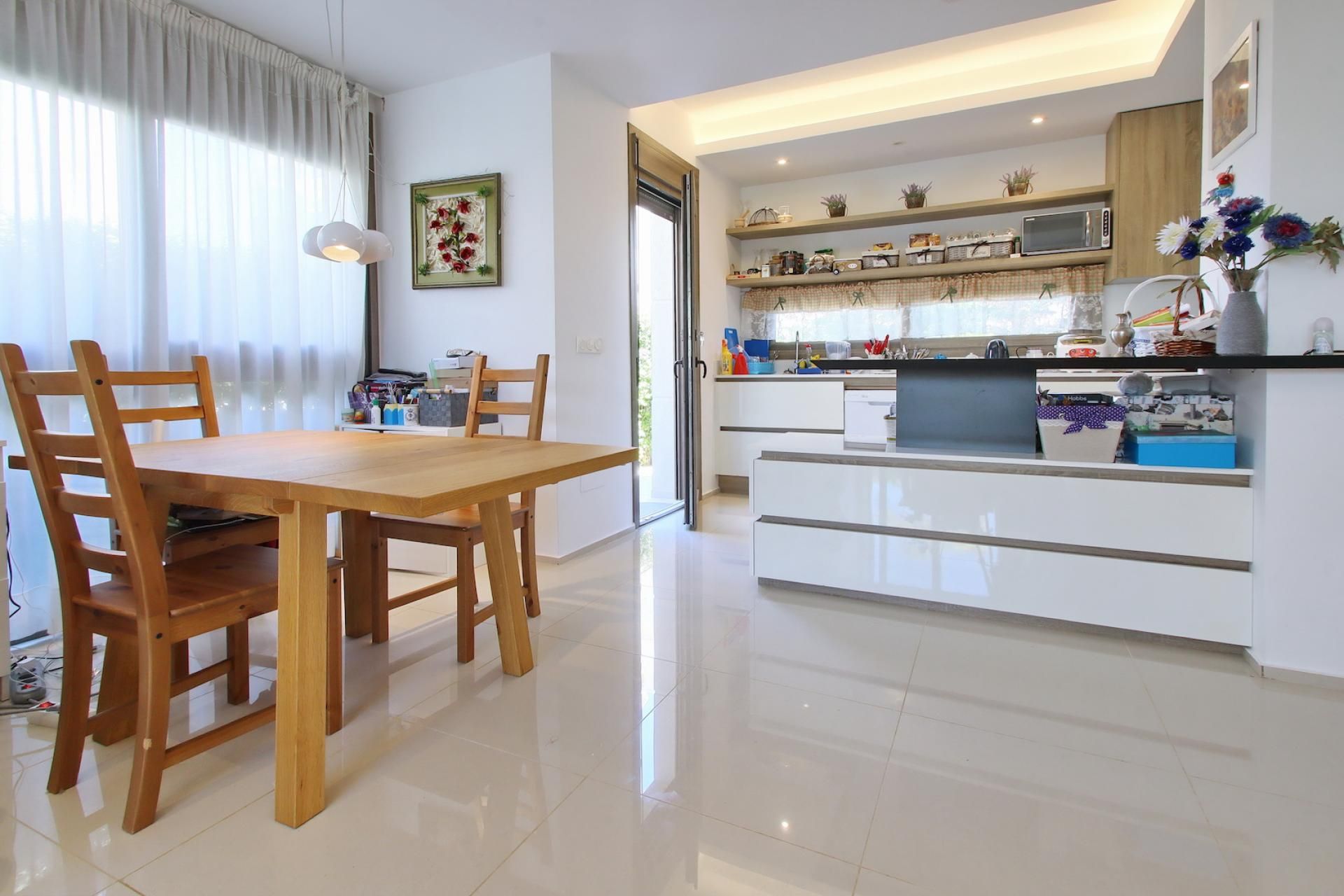 House in Formentera de Segura, Valencia 10885986