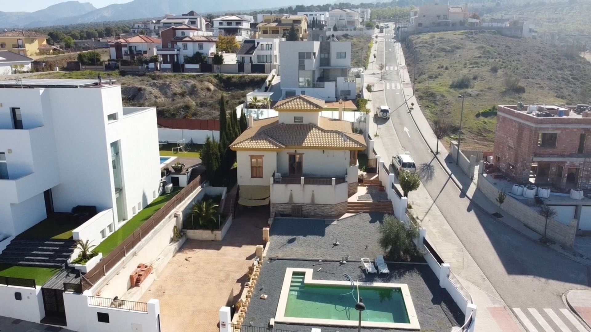 rumah dalam La Zubia, Andalucía 10886442