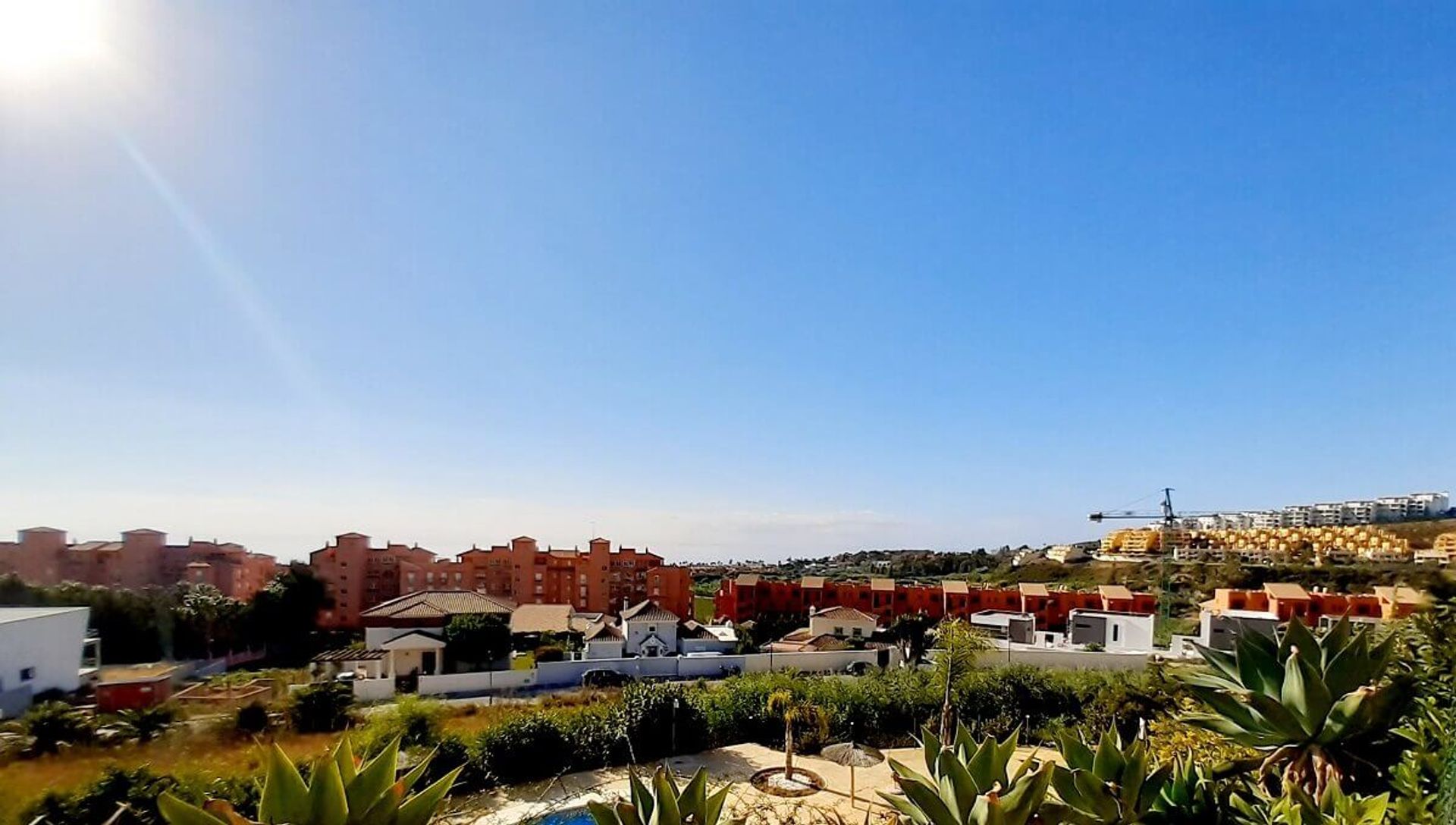 Condominio en Castillo de Sabinillas, Andalucía 10886649