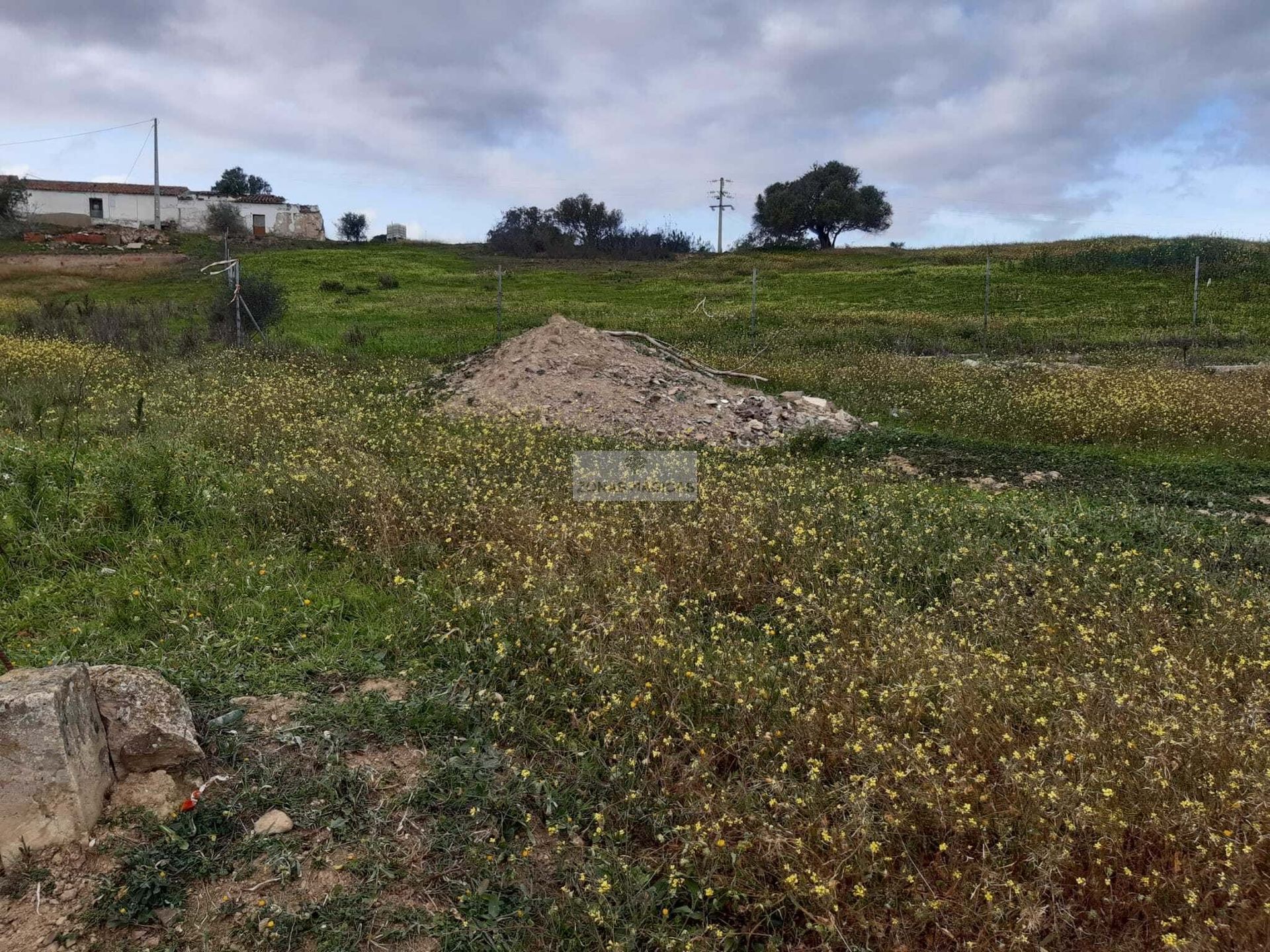 Land in , Faro District 10886672