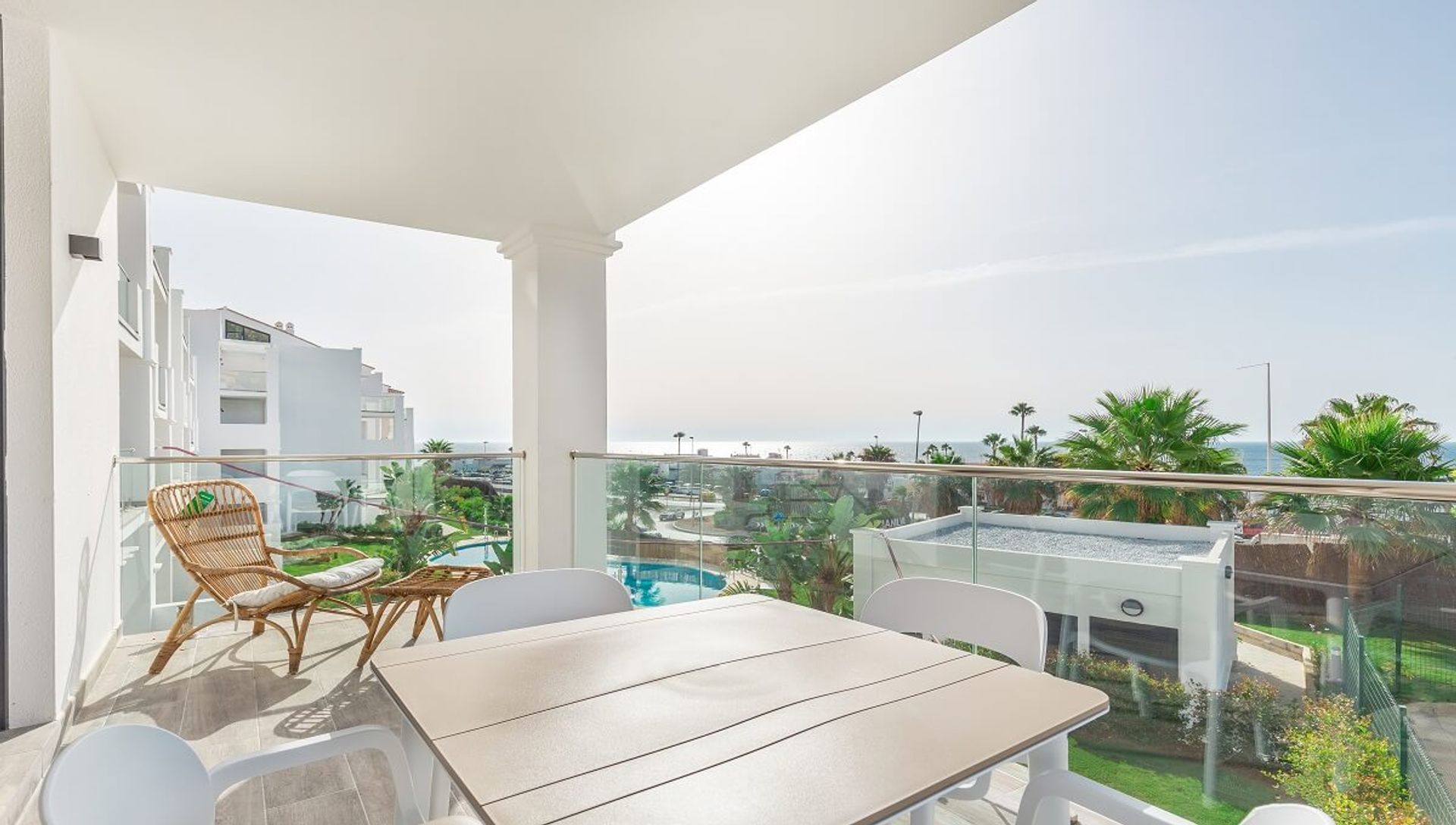 Condominium dans Manilva, Andalucía 10886722