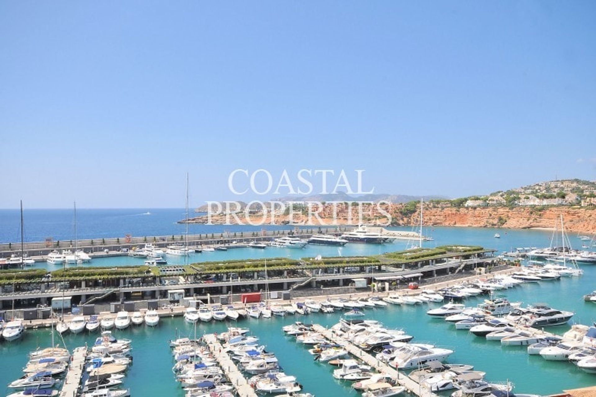 Condominio en Calvià, Islas Baleares 10886954