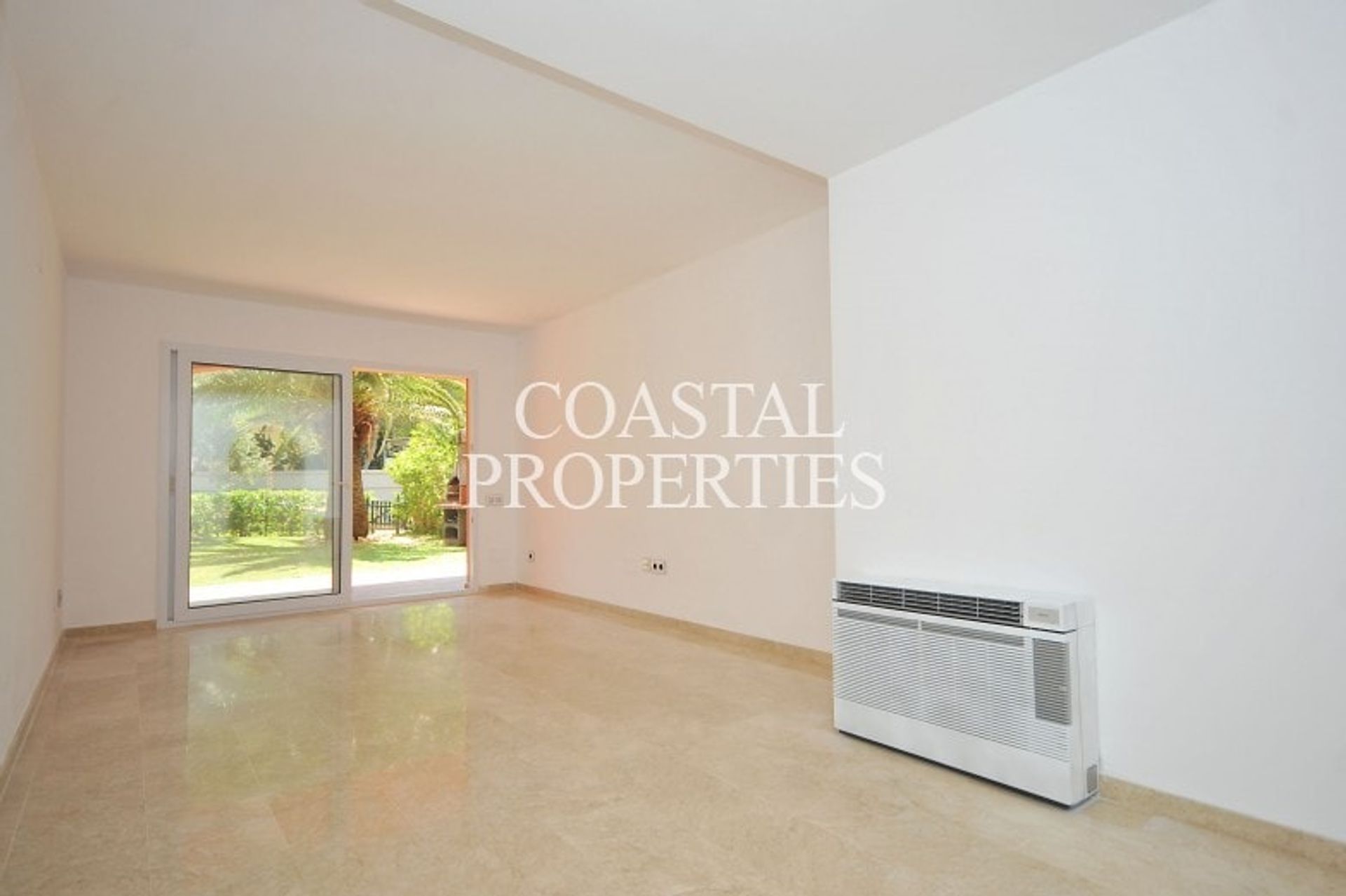 Condominio en Calvià, Islas Baleares 10886954