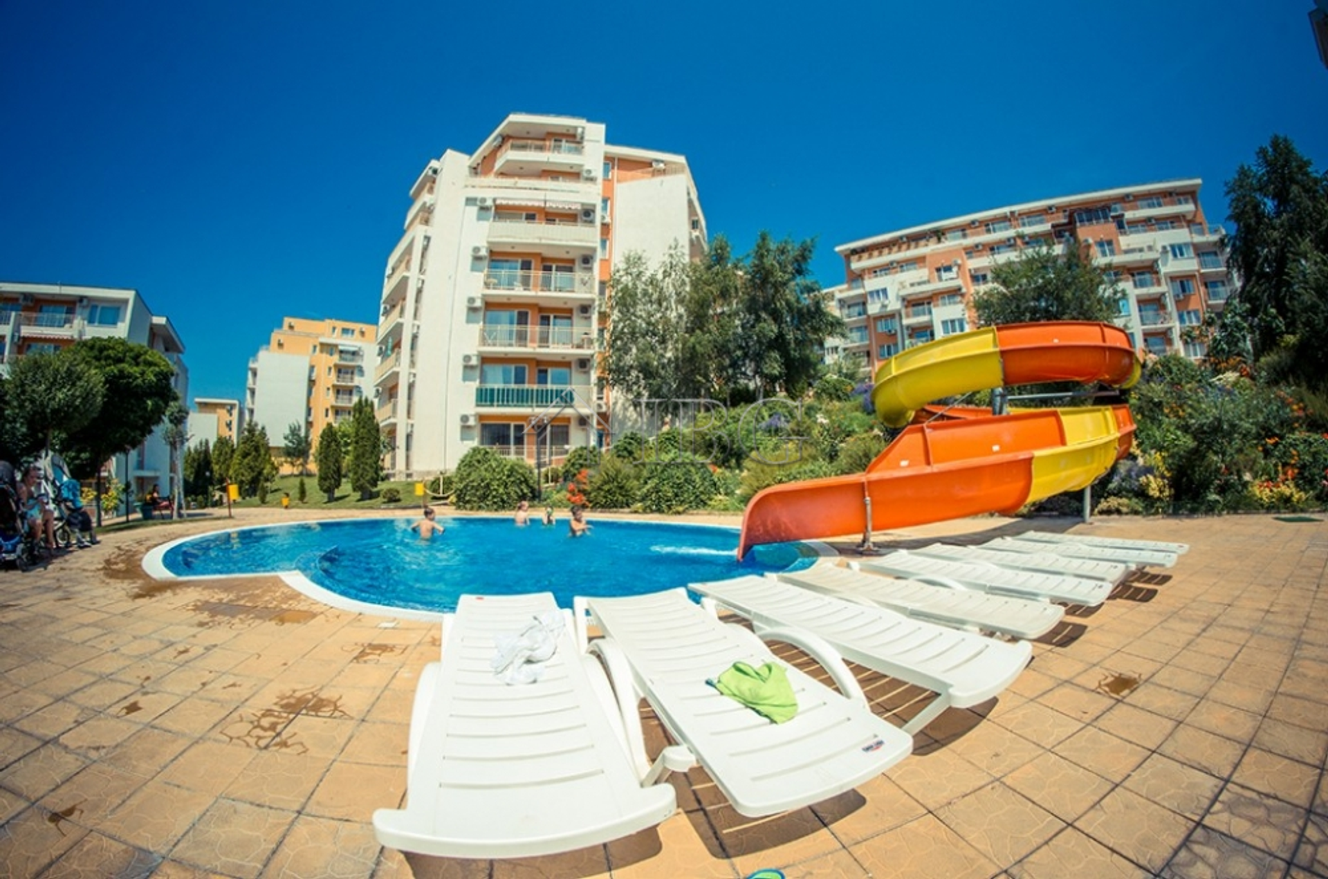 Eigentumswohnung im Sveti Vlas, Burgas 10887314