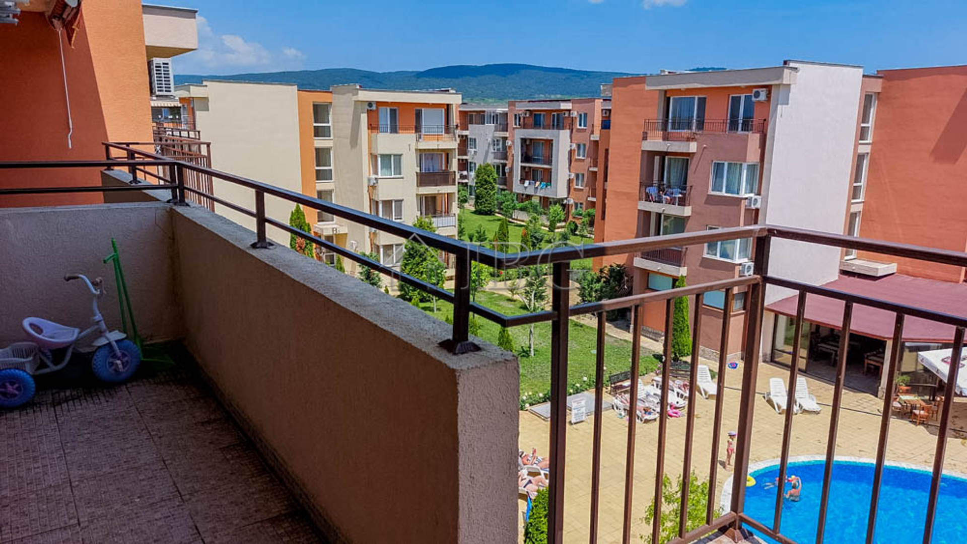 Condominium dans Nessebar, Bourgas 10887368