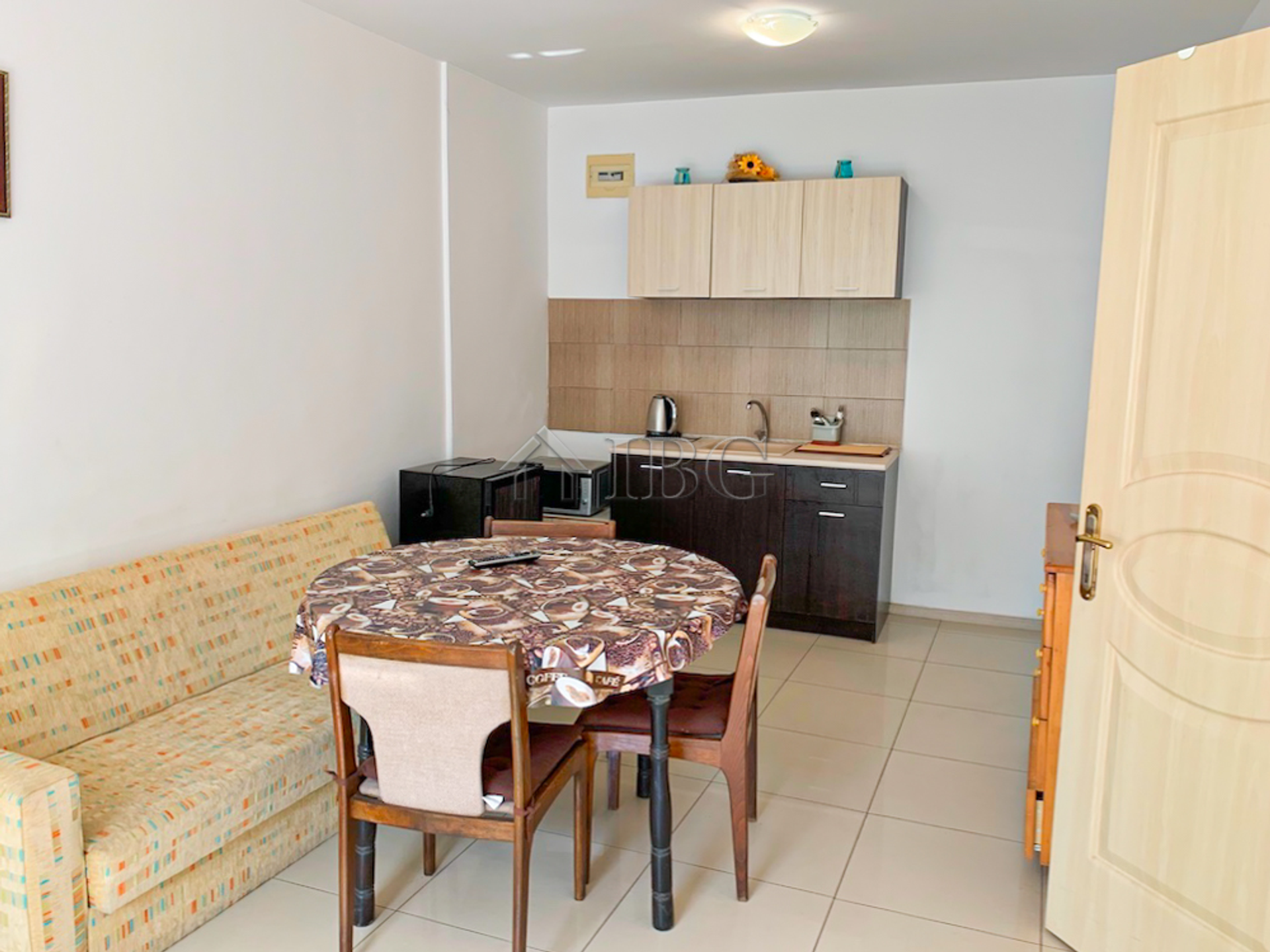 Condominium in Pomorie, Burgas 10887630