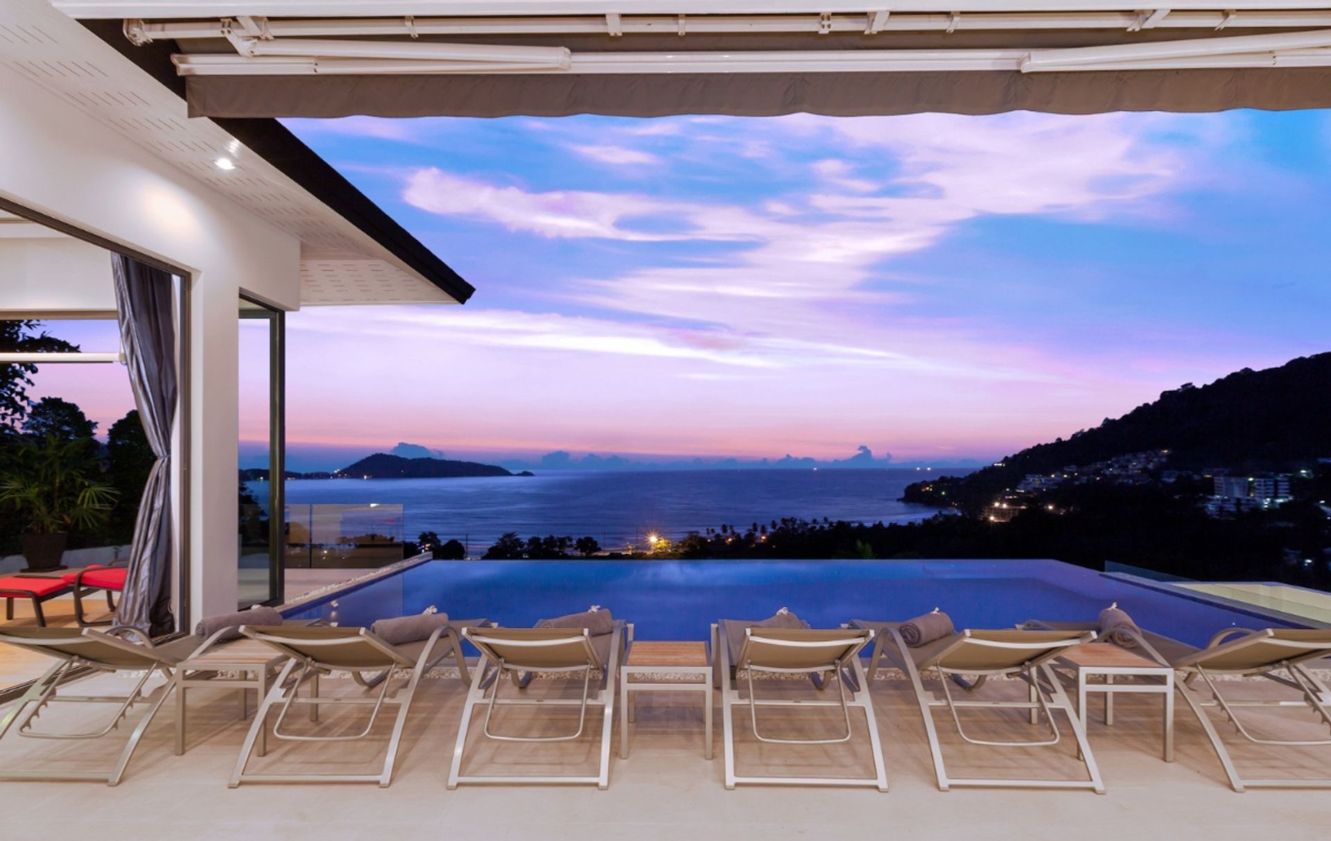 Hus i Pa Tong, Phuket 10887788