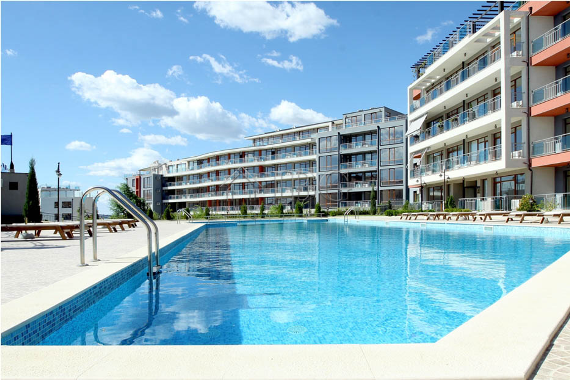 Condominium in Sveti Vlas, Burgas 10888708