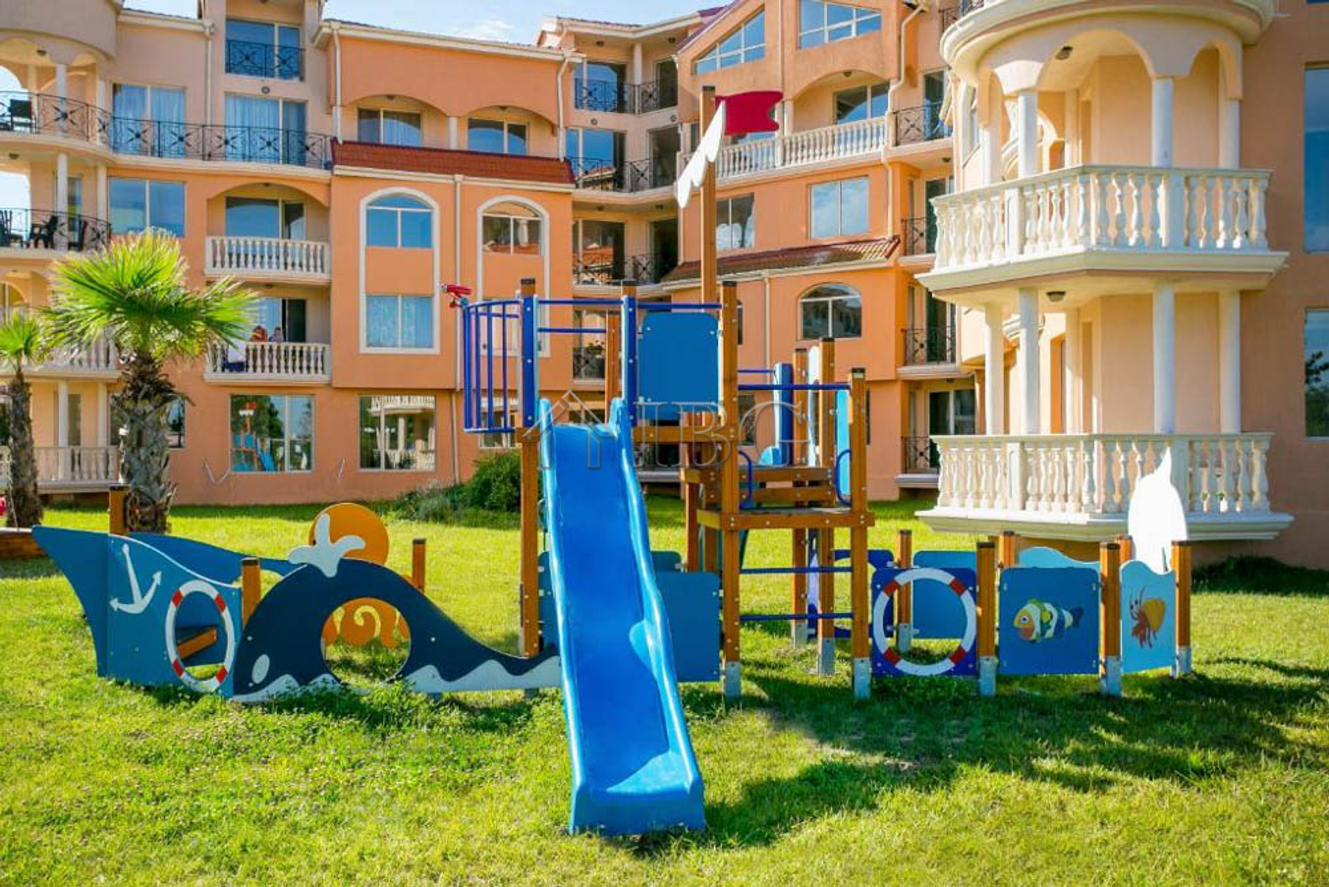 Condominium in Sozopol, Burgas 10888753