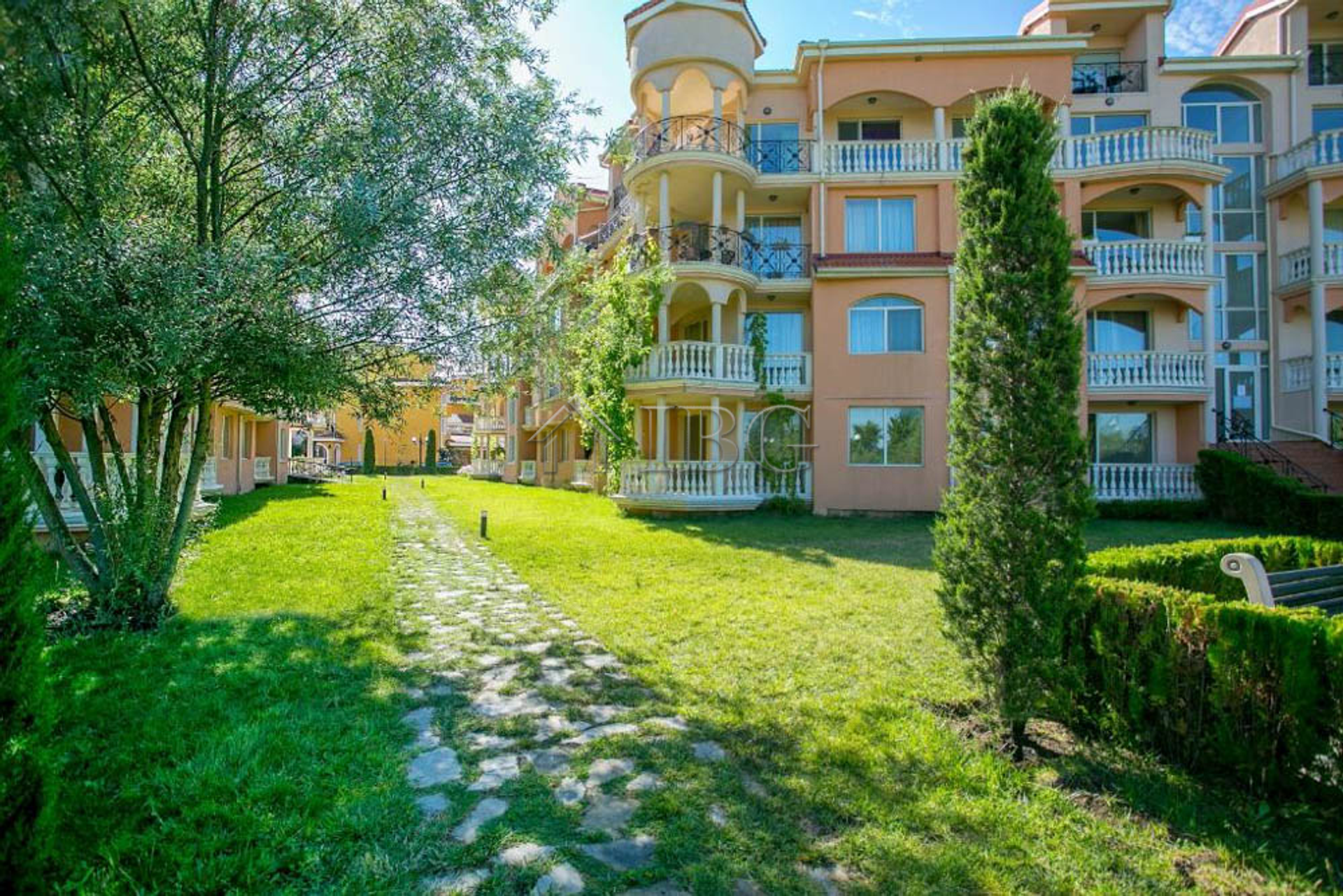 Condominium in Sozopol, Burgas 10888753