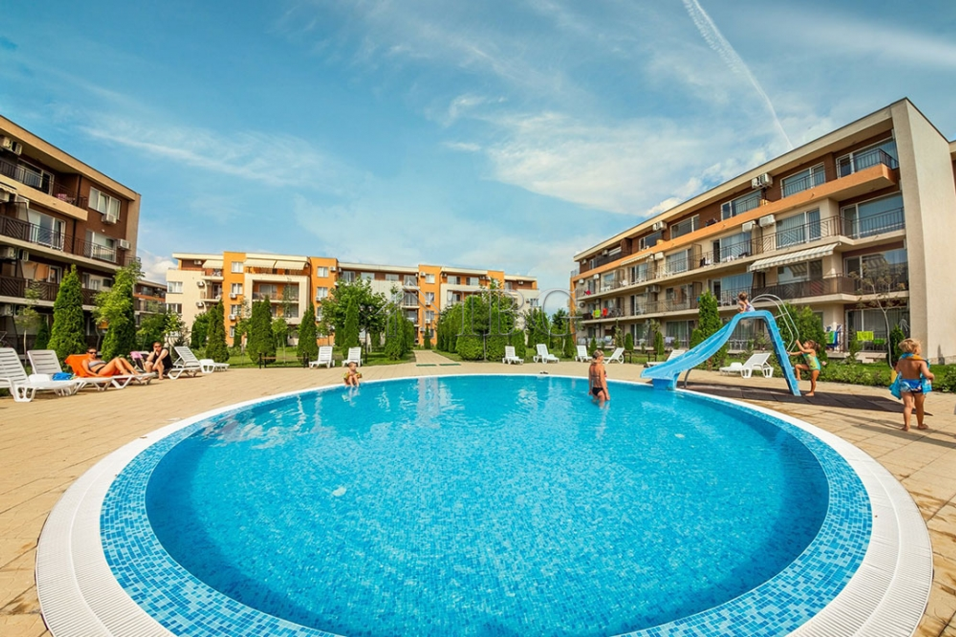 Condominio en Sunny Beach, Burgas 10888803