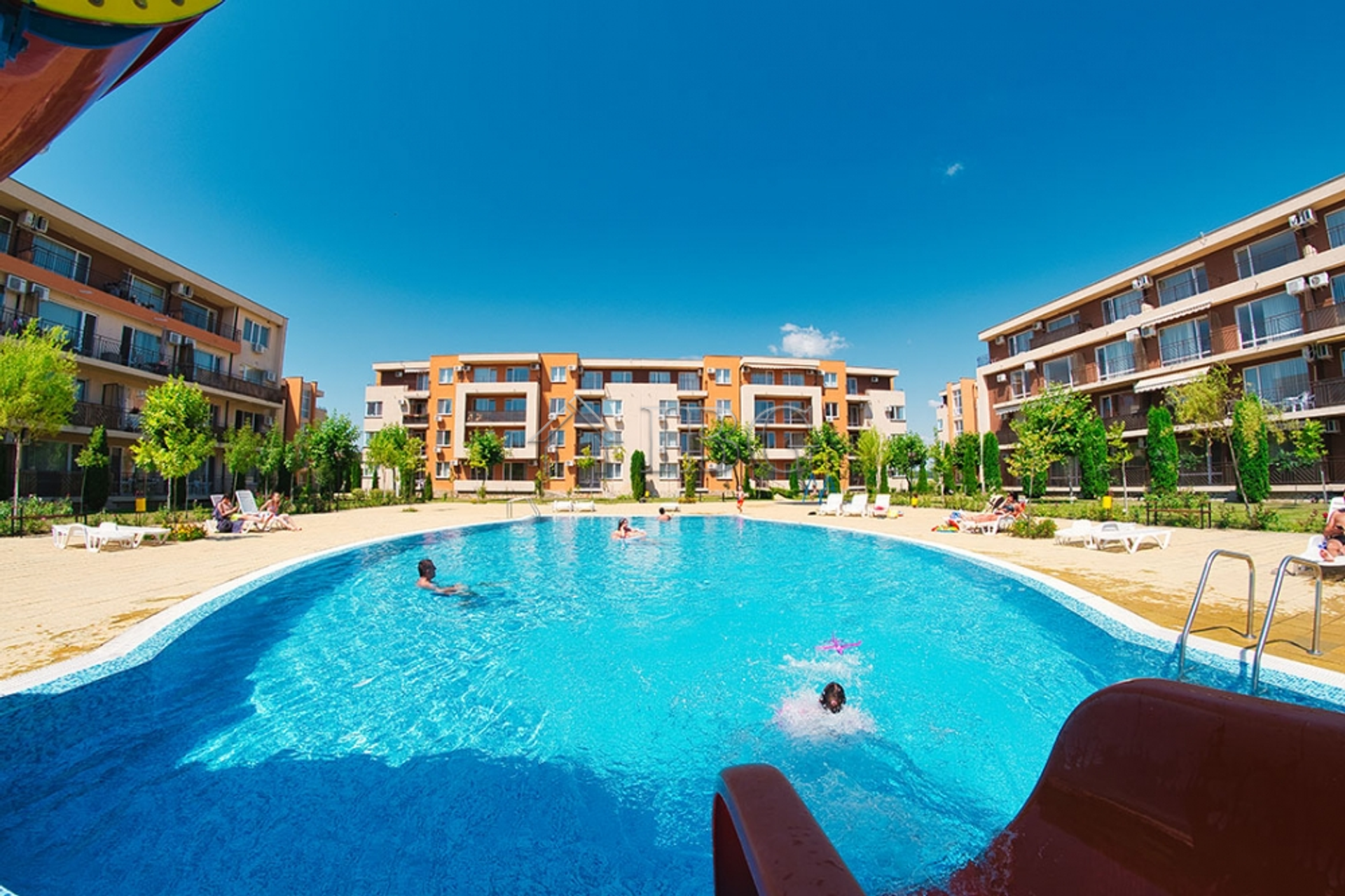 Kondominium w Sunny Beach, Burgas 10888803