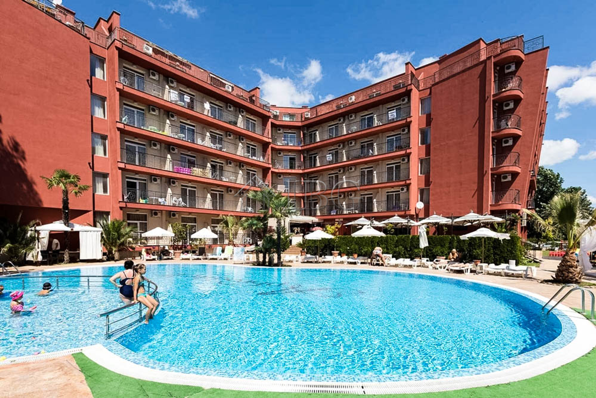 Osakehuoneisto sisään Sunny Beach, Burgas 10888809