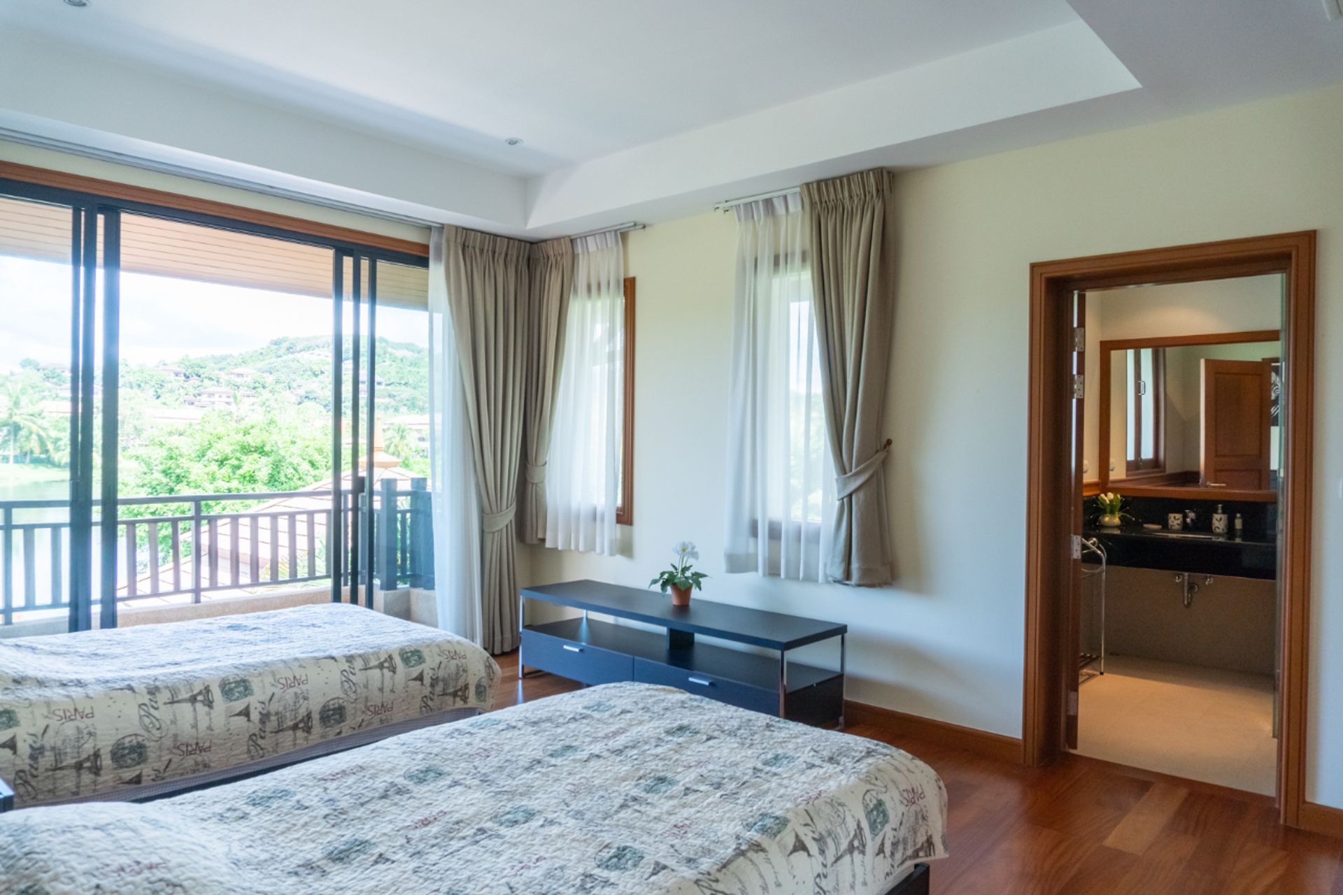 Hus i Choeng Thale, Phuket 10888880