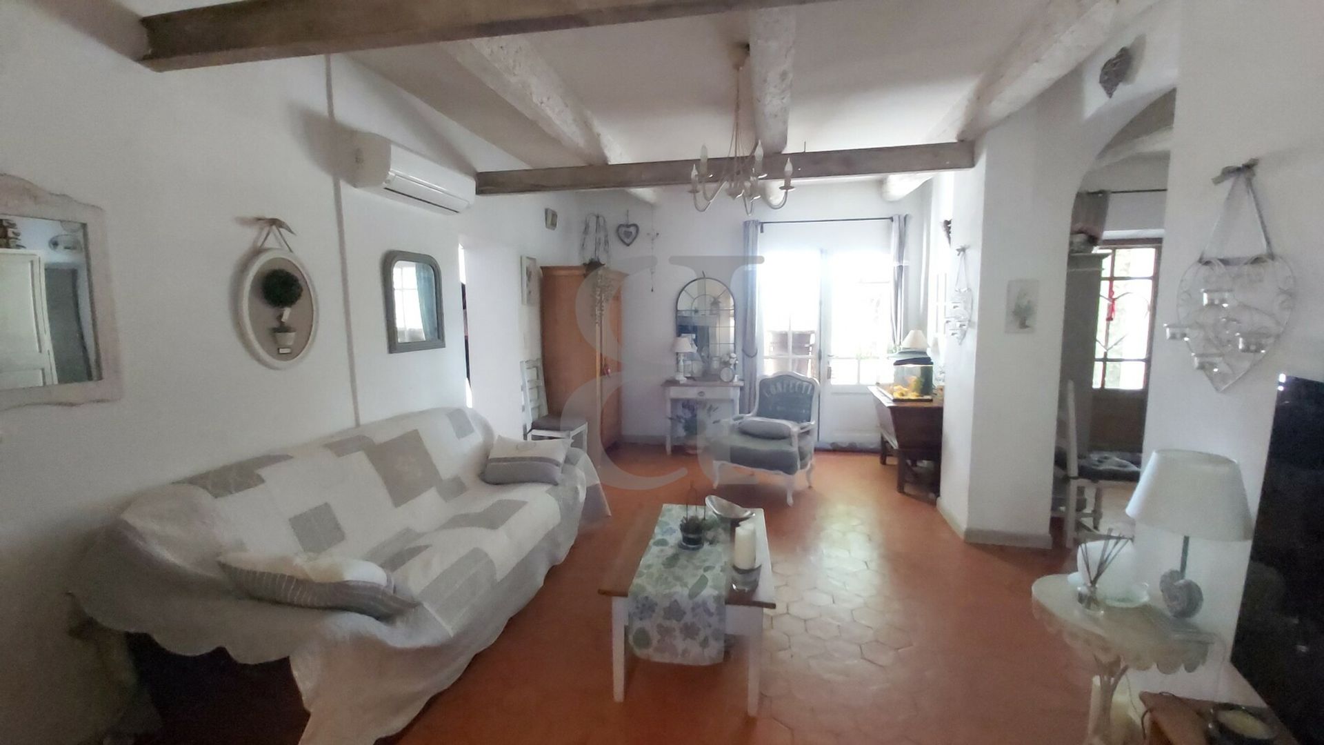 House in Pernes-les-Fontaines, Provence-Alpes-Côte d'Azur 10889909