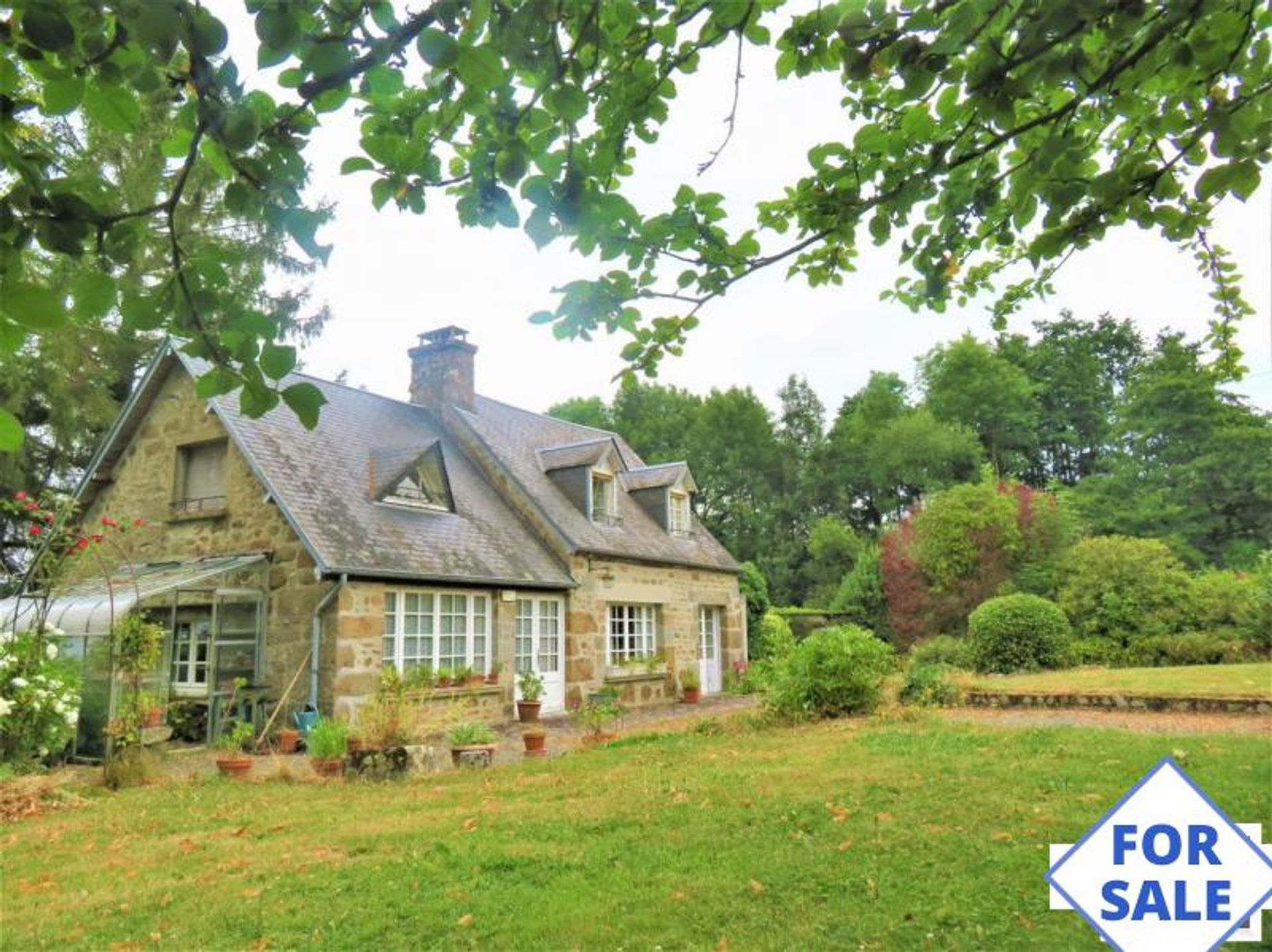 Casa nel Pont-Ecrepin, Normandie 10889946