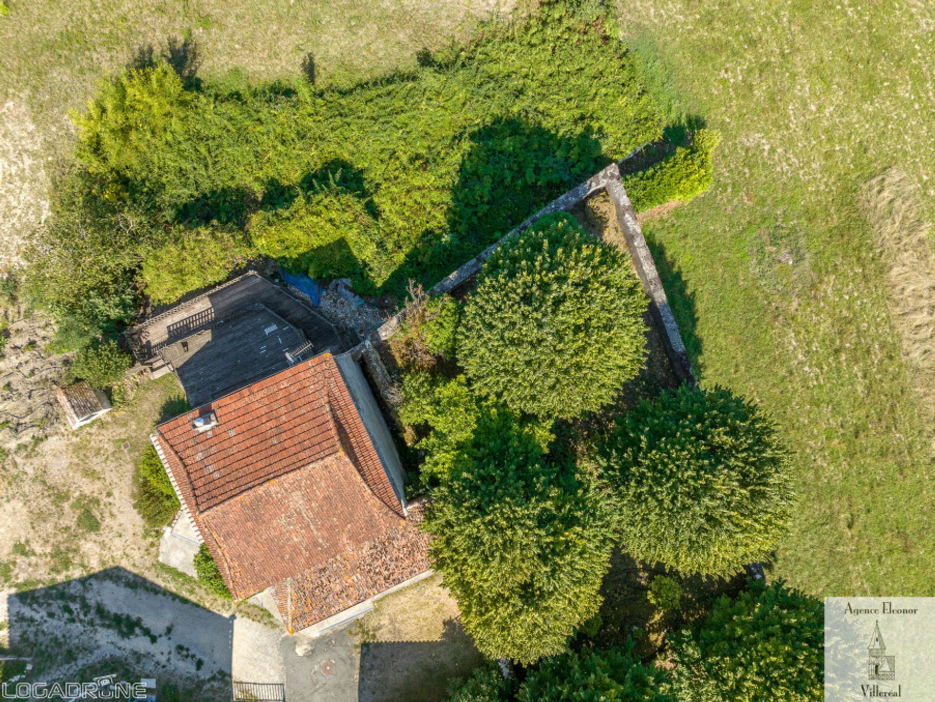 Dom w Montaut, Nouvelle-Aquitaine 10889971