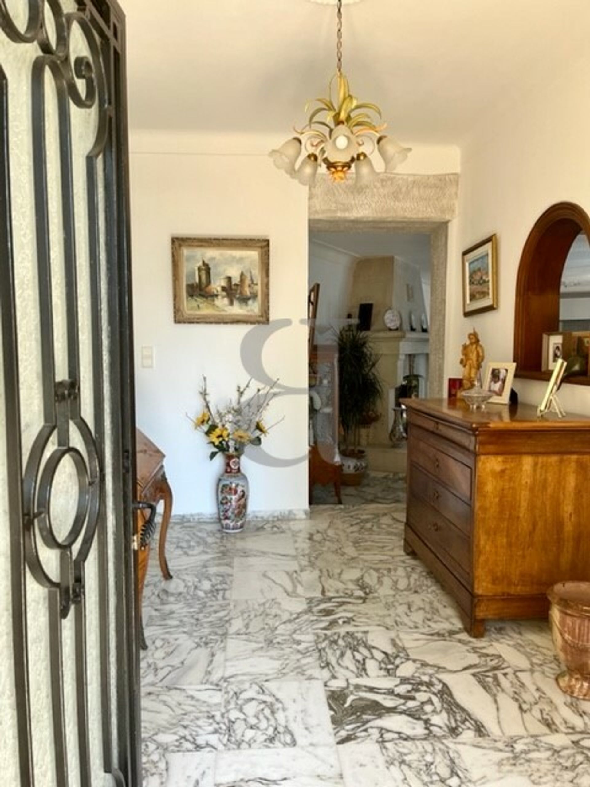 Casa nel Tarascona, Provenza-Alpi-Costa Azzurra 10889977