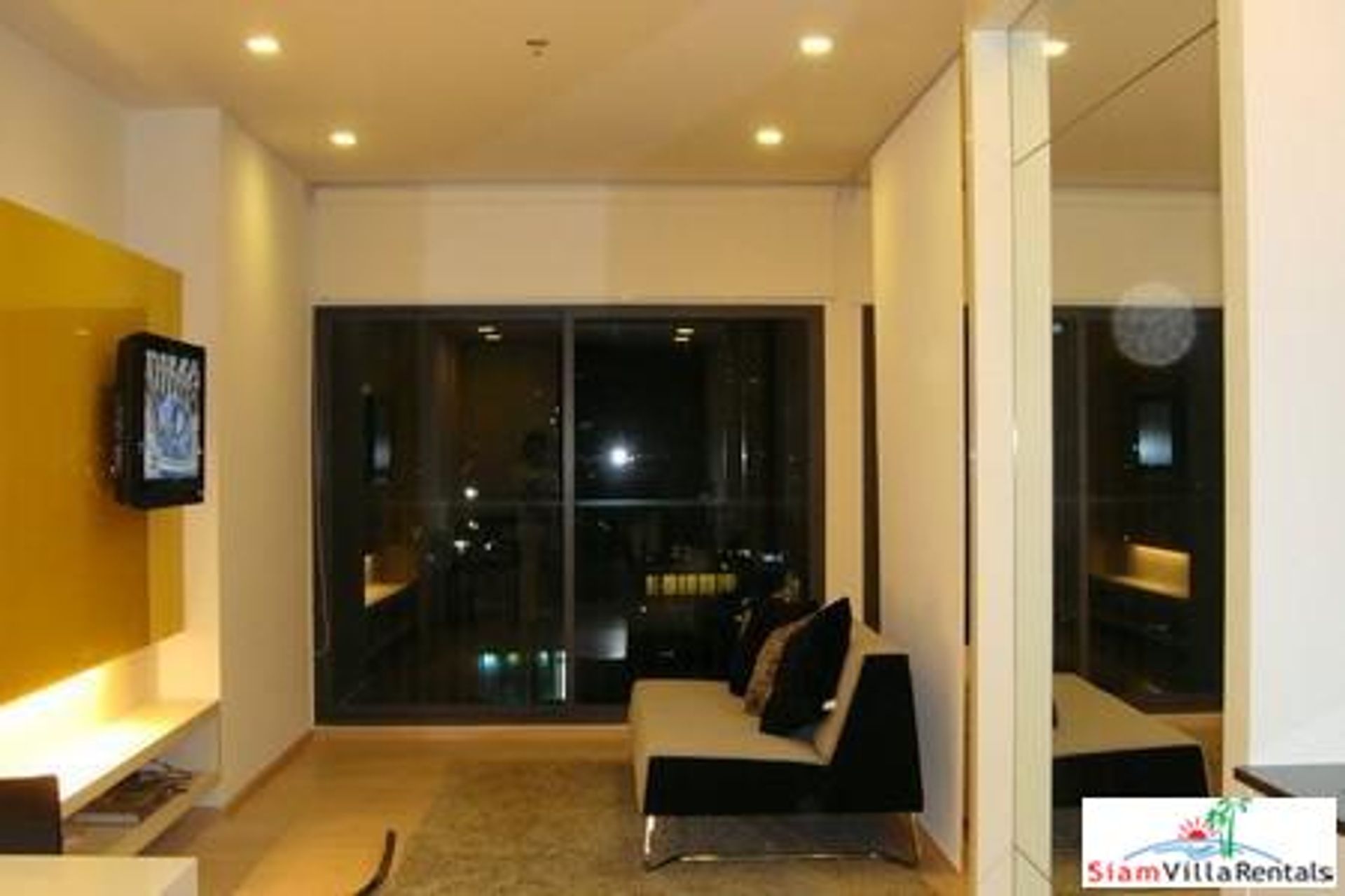 Condominium in Watthana, Krung Thep Maha Nakhon 10890109