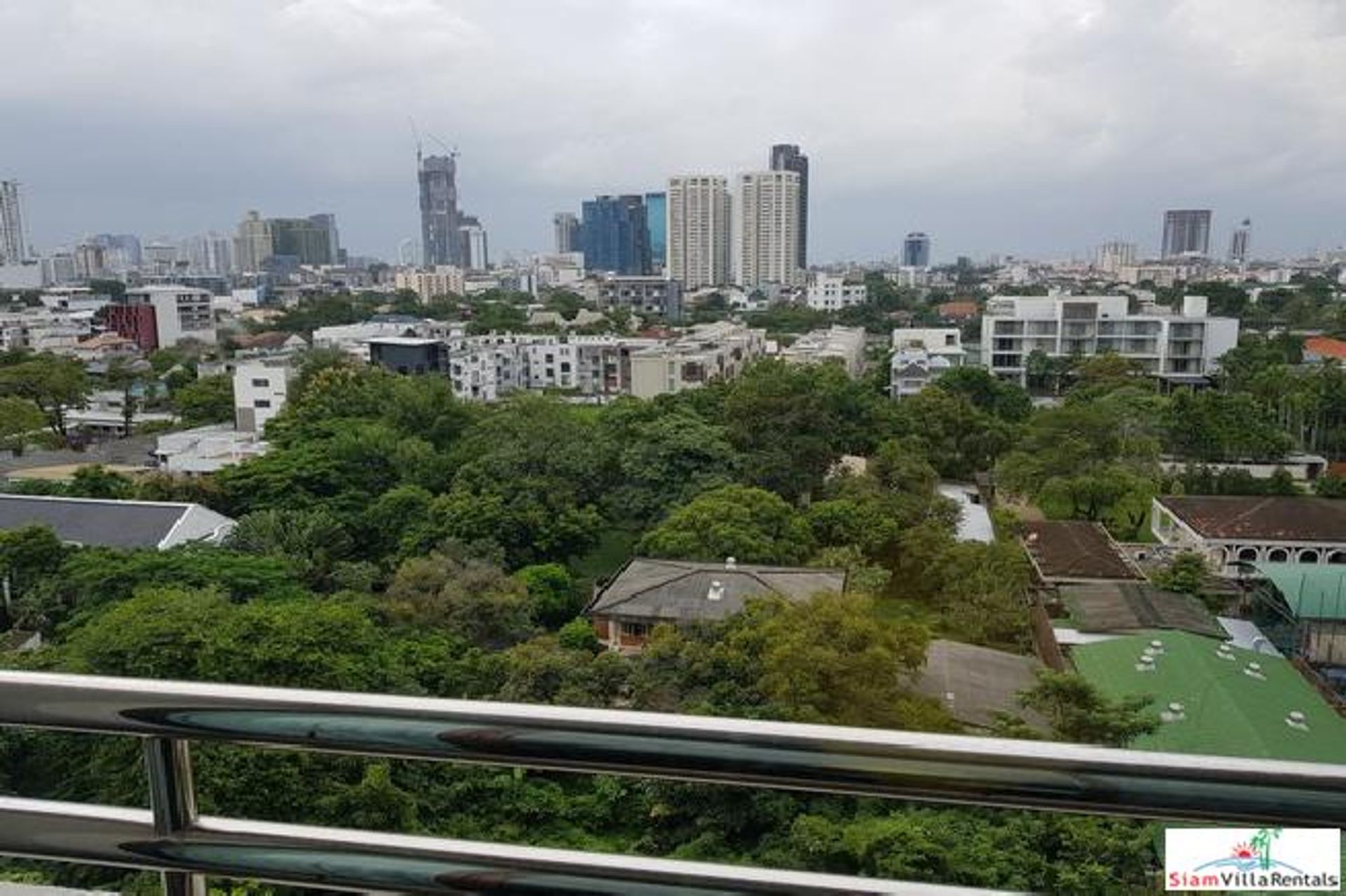 Condominio en Watthana, Krung Thep Maha Nakhon 10890130