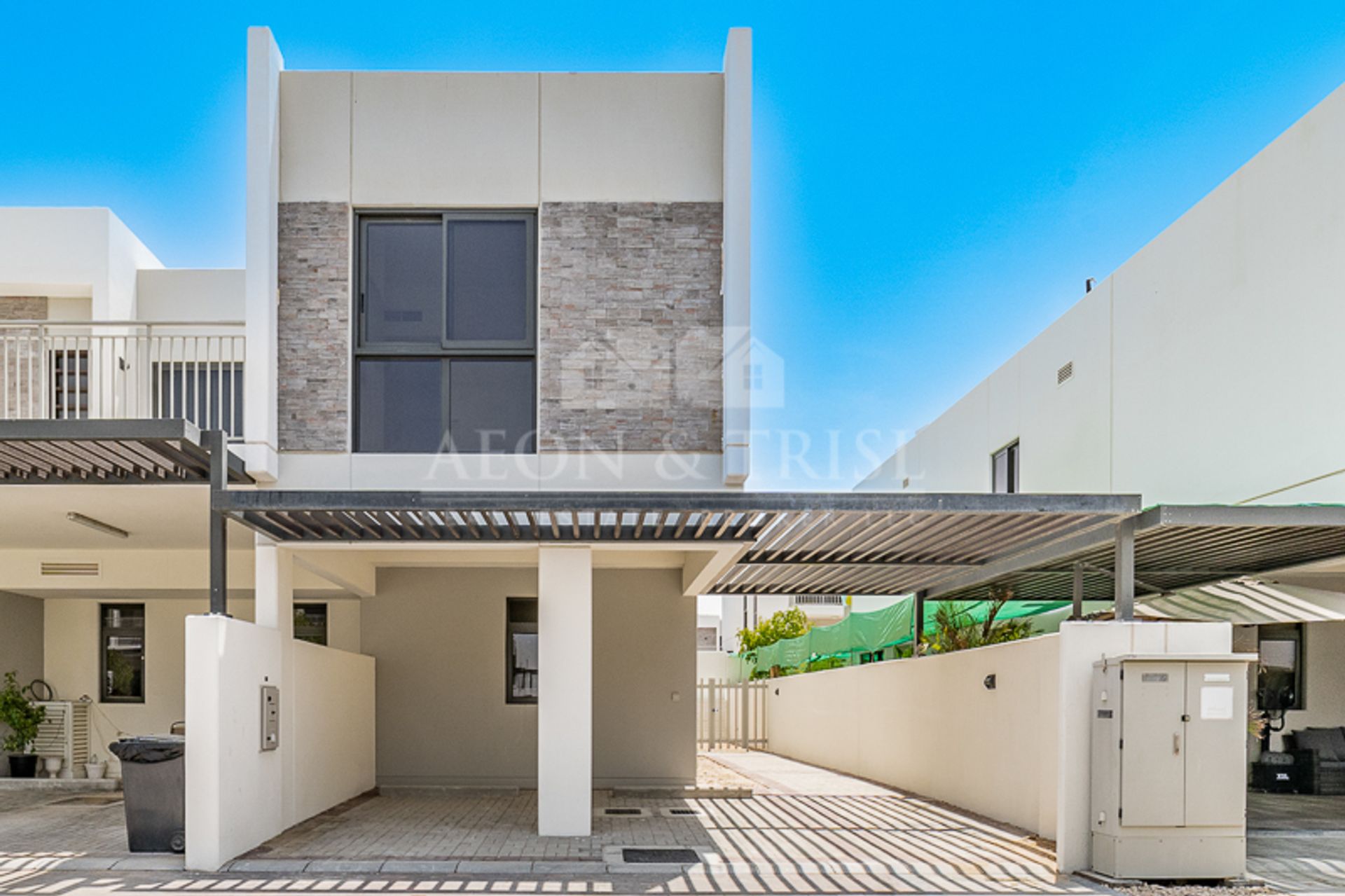 rumah dalam , Dubai 10890144