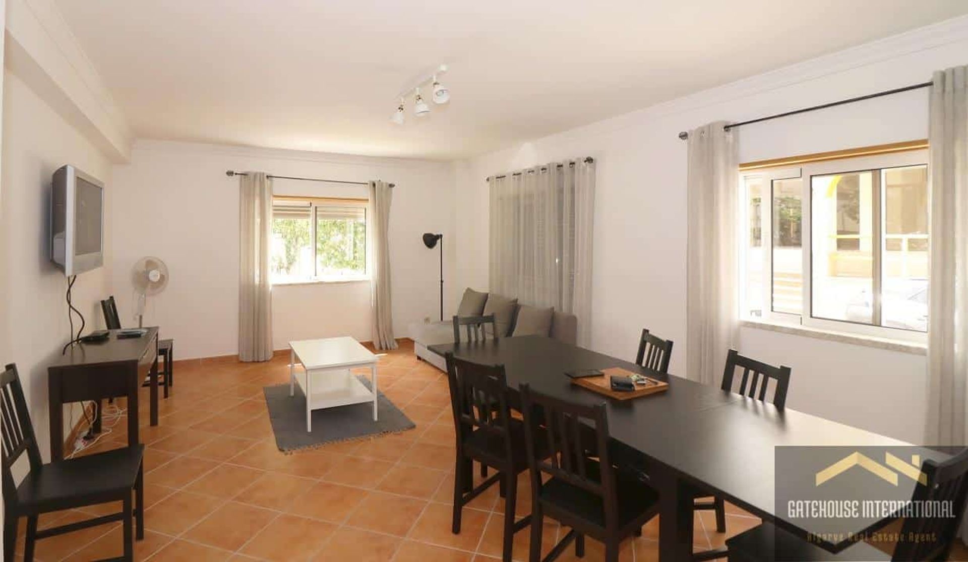 Condominium dans Vila Real de Santo António, Faro District 10890255