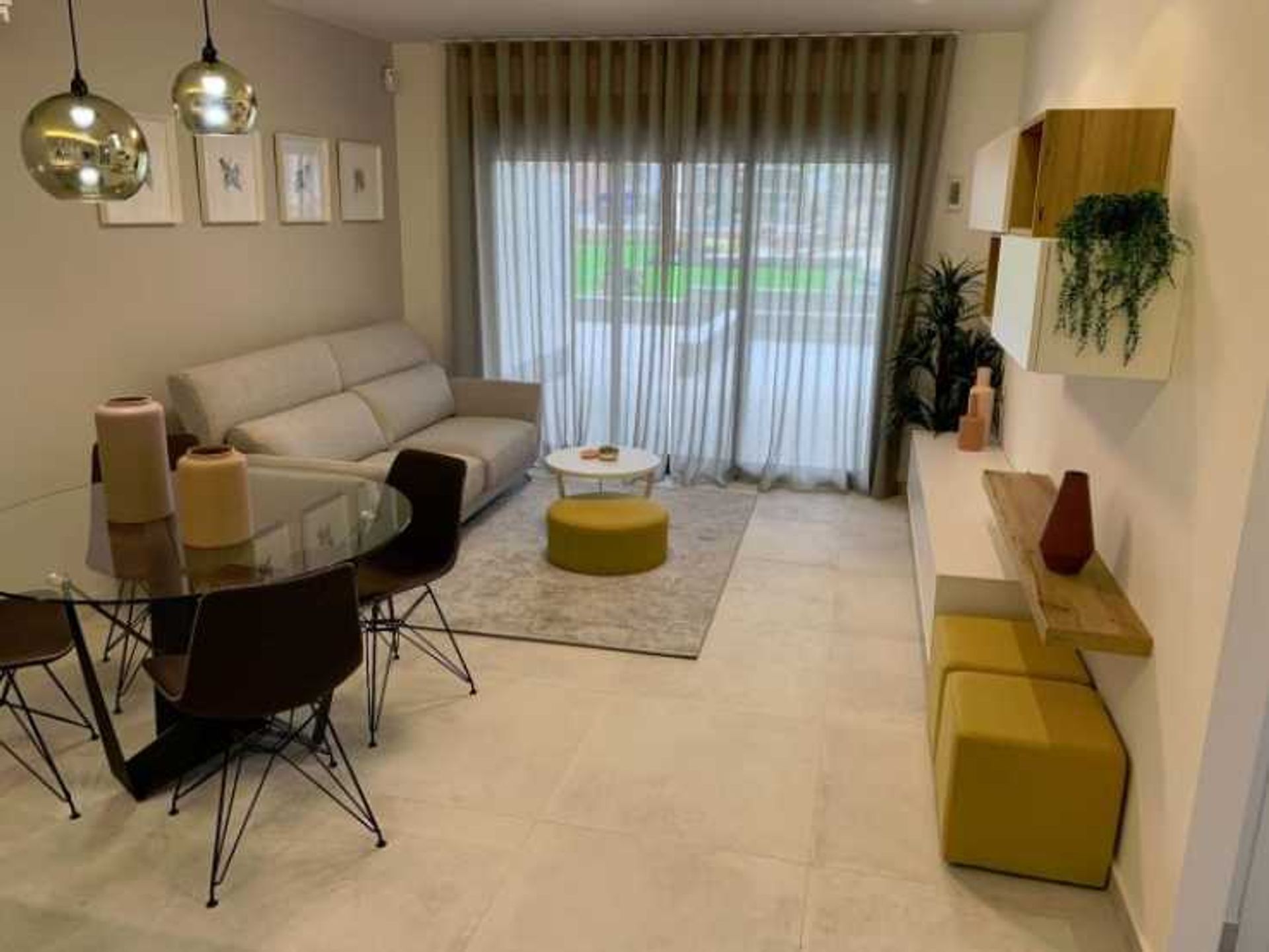 Condominium in El Moncayo, Valencia 10890269