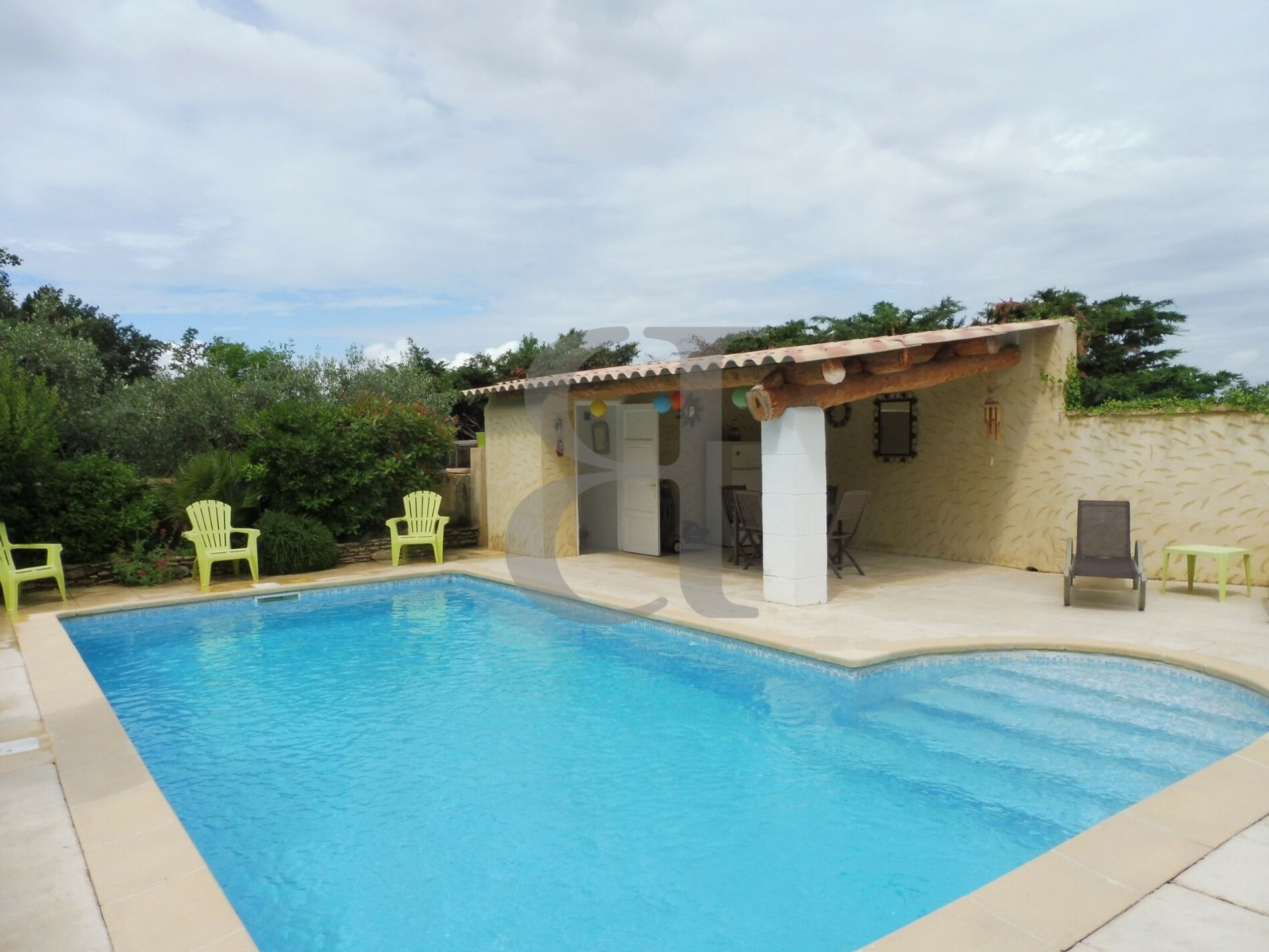 Huis in Visan, Provence-Alpes-Cote d'Azur 10890331