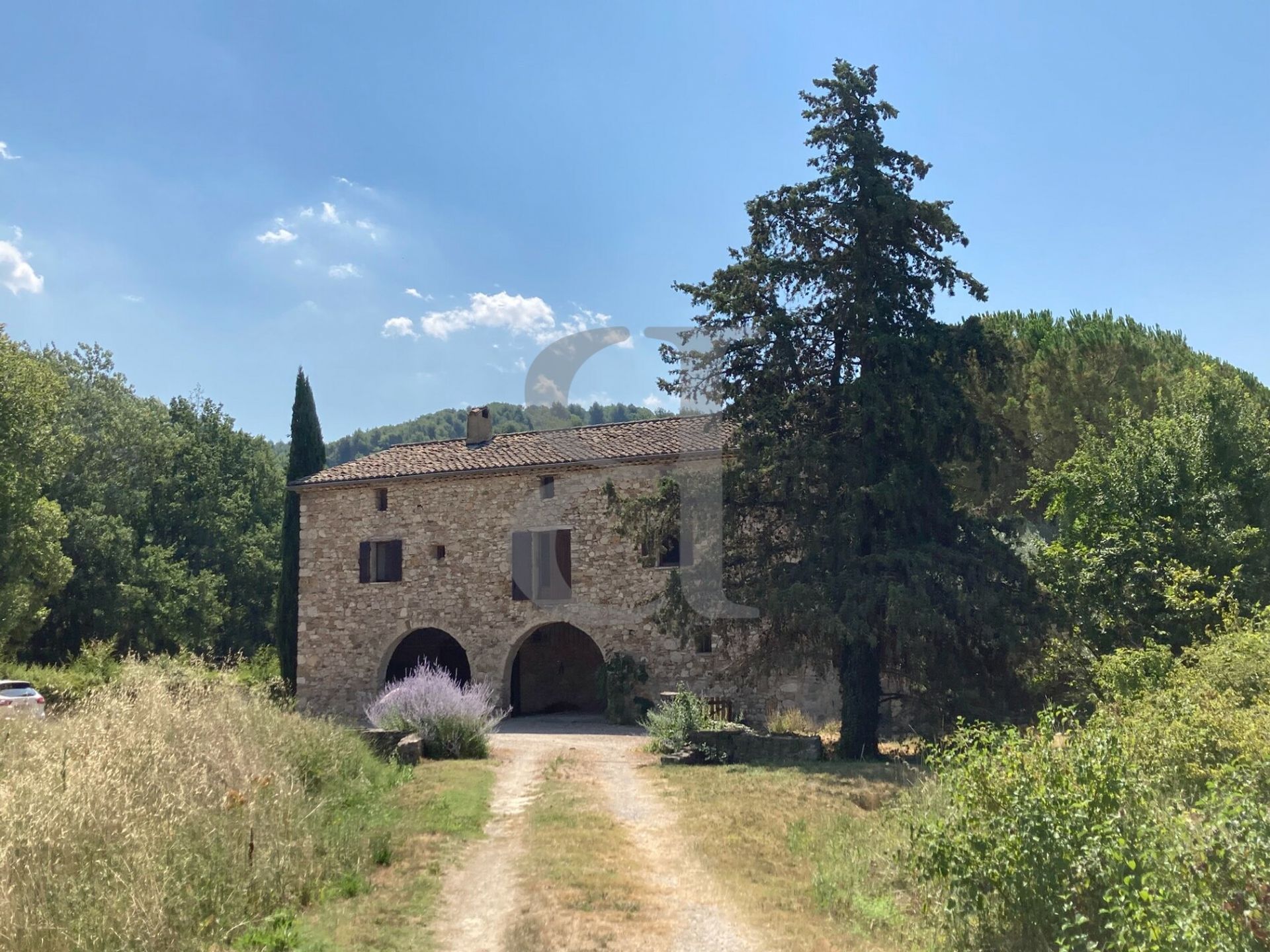 Talo sisään Vaison-la-Romaine, Provence-Alpes-Côte d'Azur 10890341