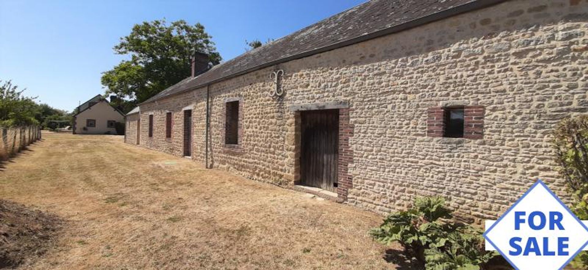 Hus i Montmerrei, Normandie 10890344