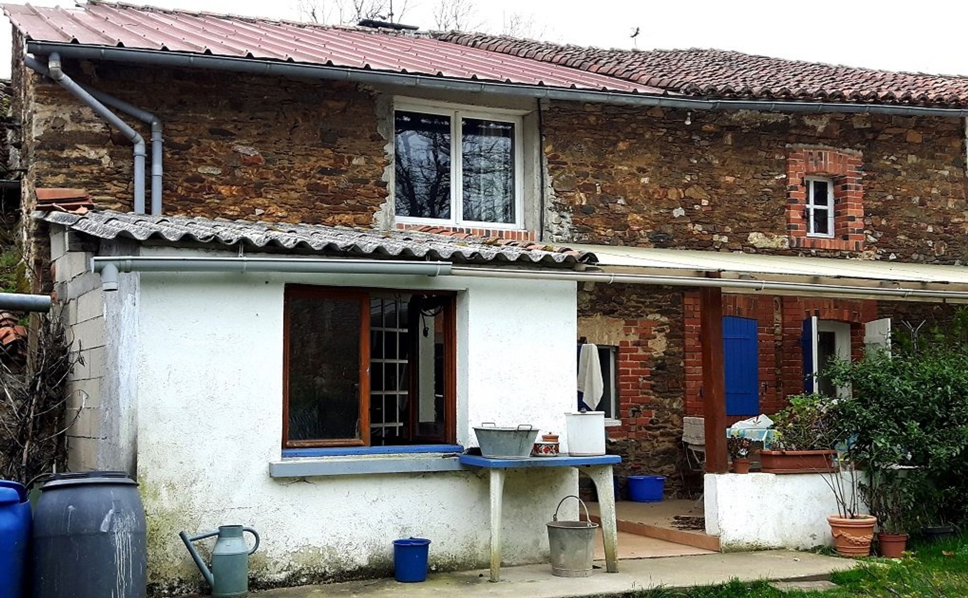 Huis in Val-d'Oire-et-Gartempe, Nouvelle-Aquitaine 10890349